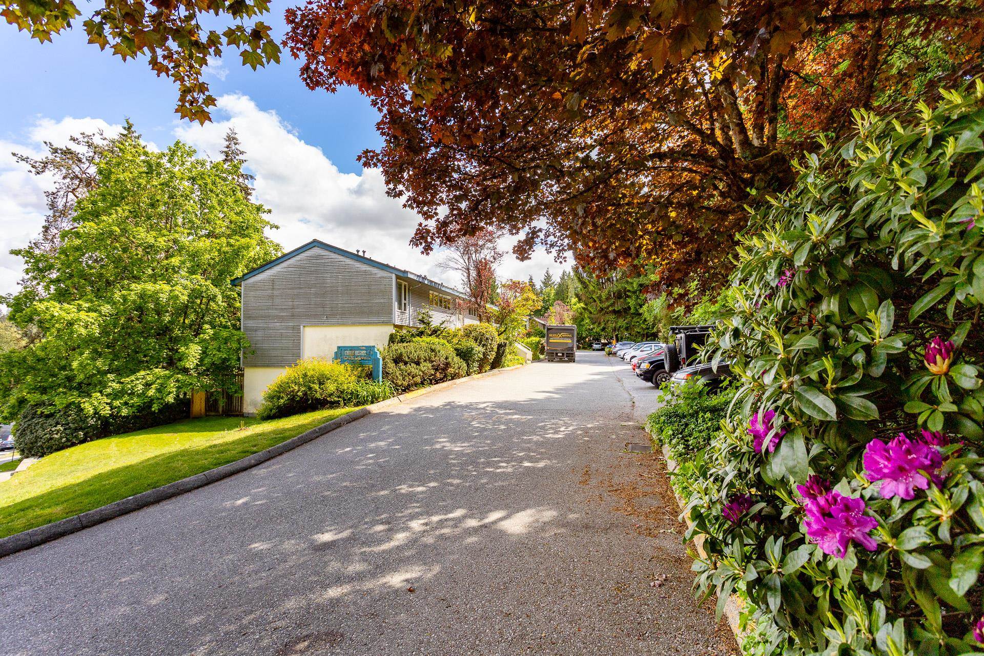 1087 CECILE DRIVE