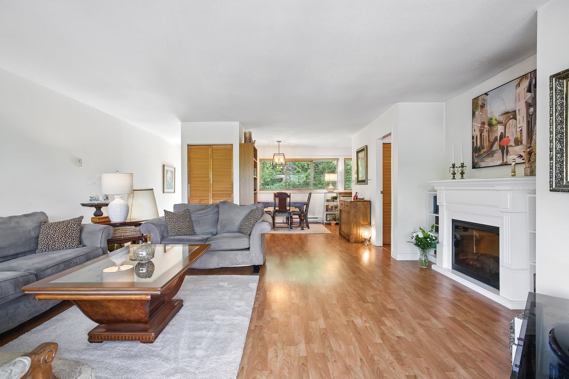 1087 CECILE DRIVE