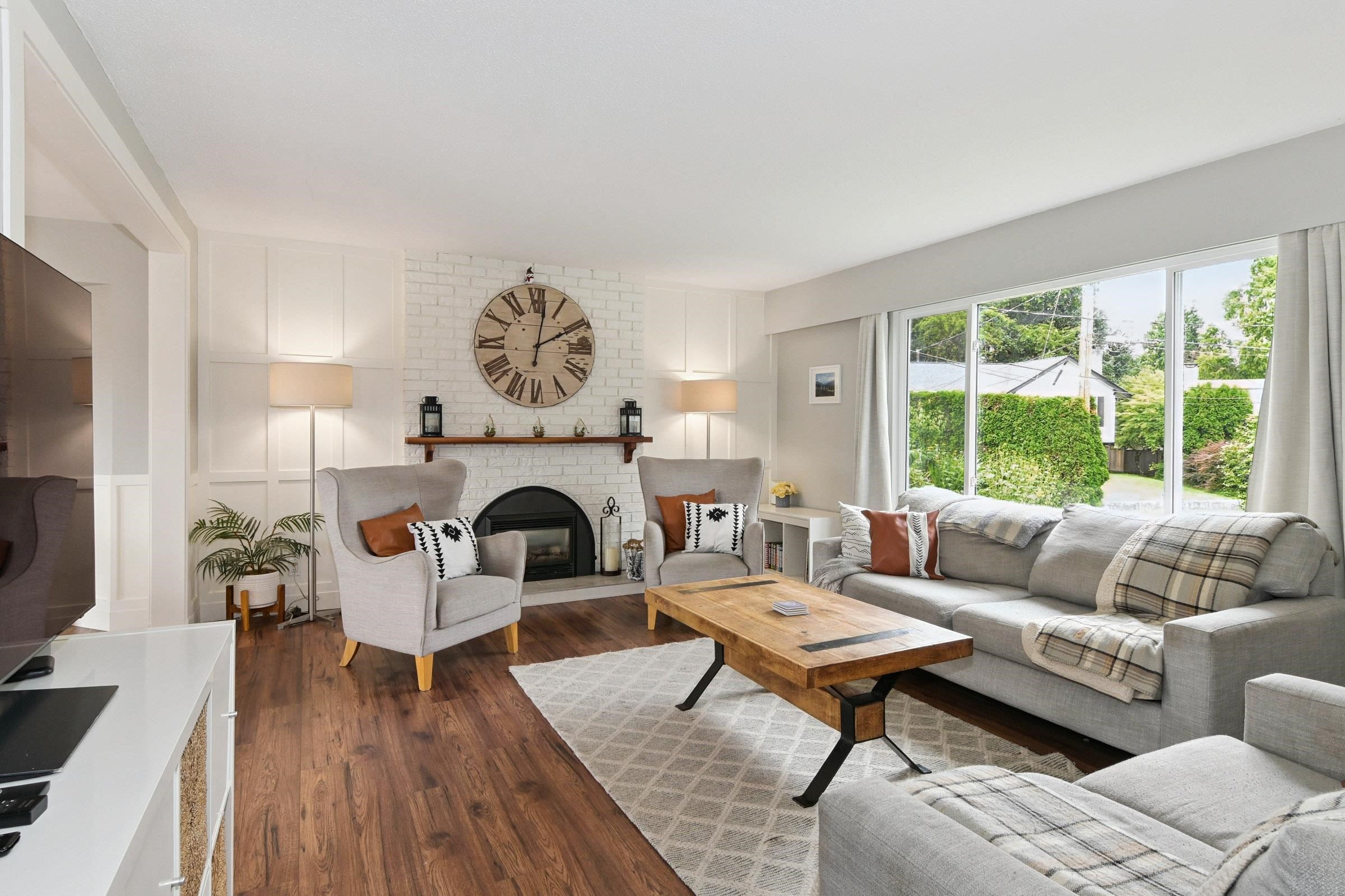 1850 SINCLAIR PLACE