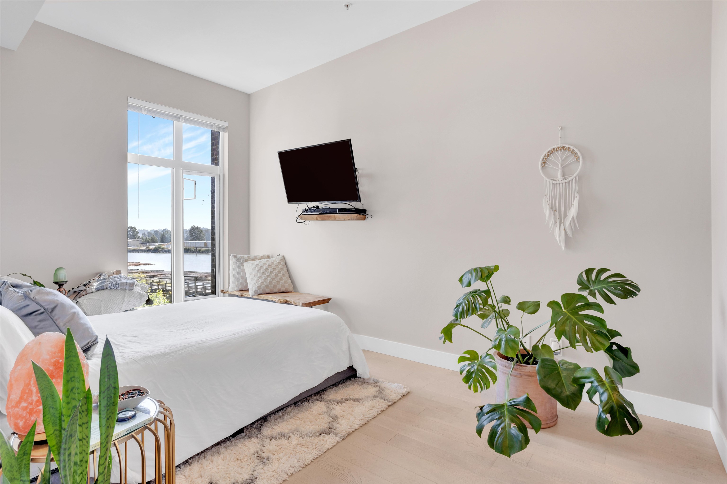 308 260 SALTER STREET Unit: 308