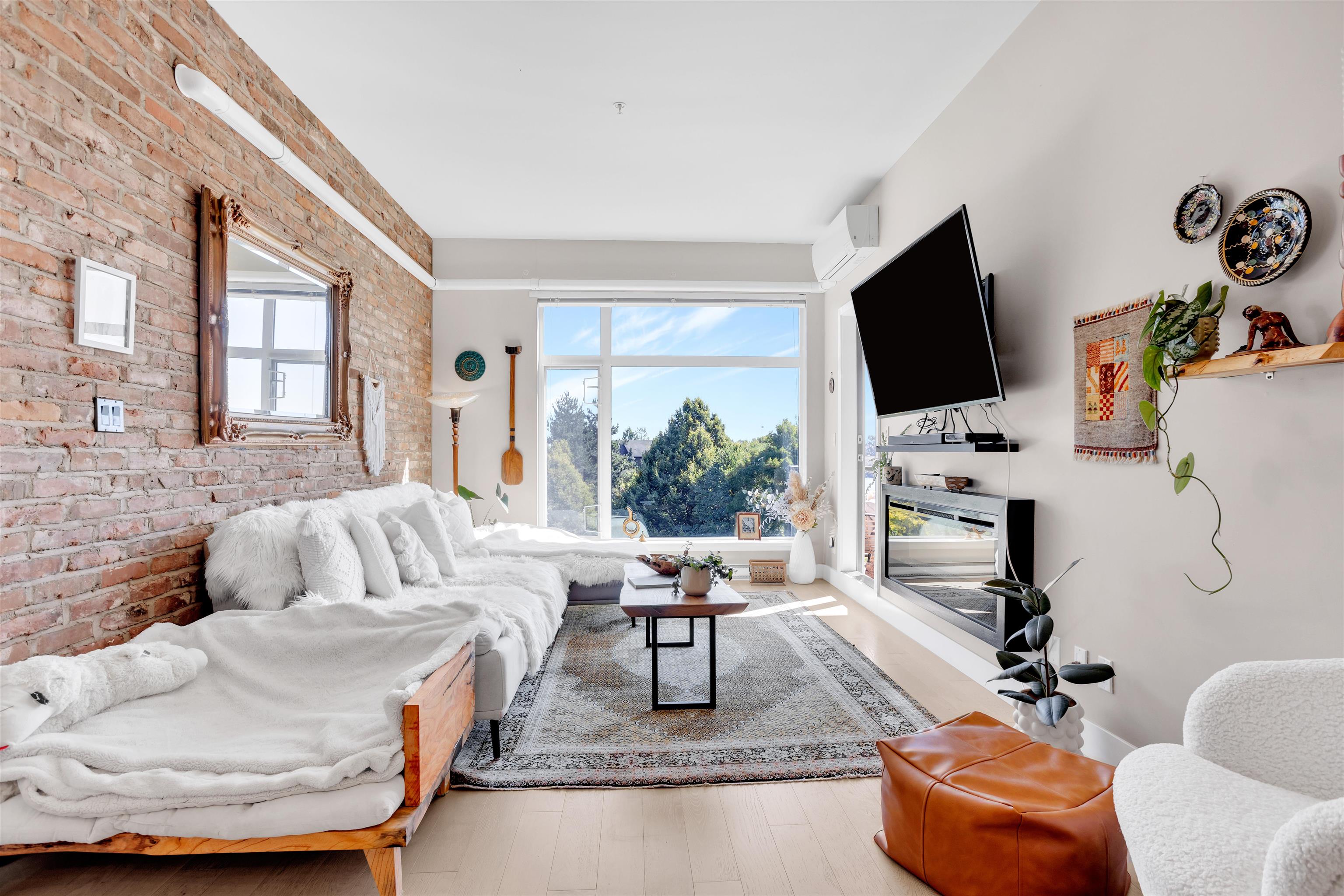 308 260 SALTER STREET Unit: 308