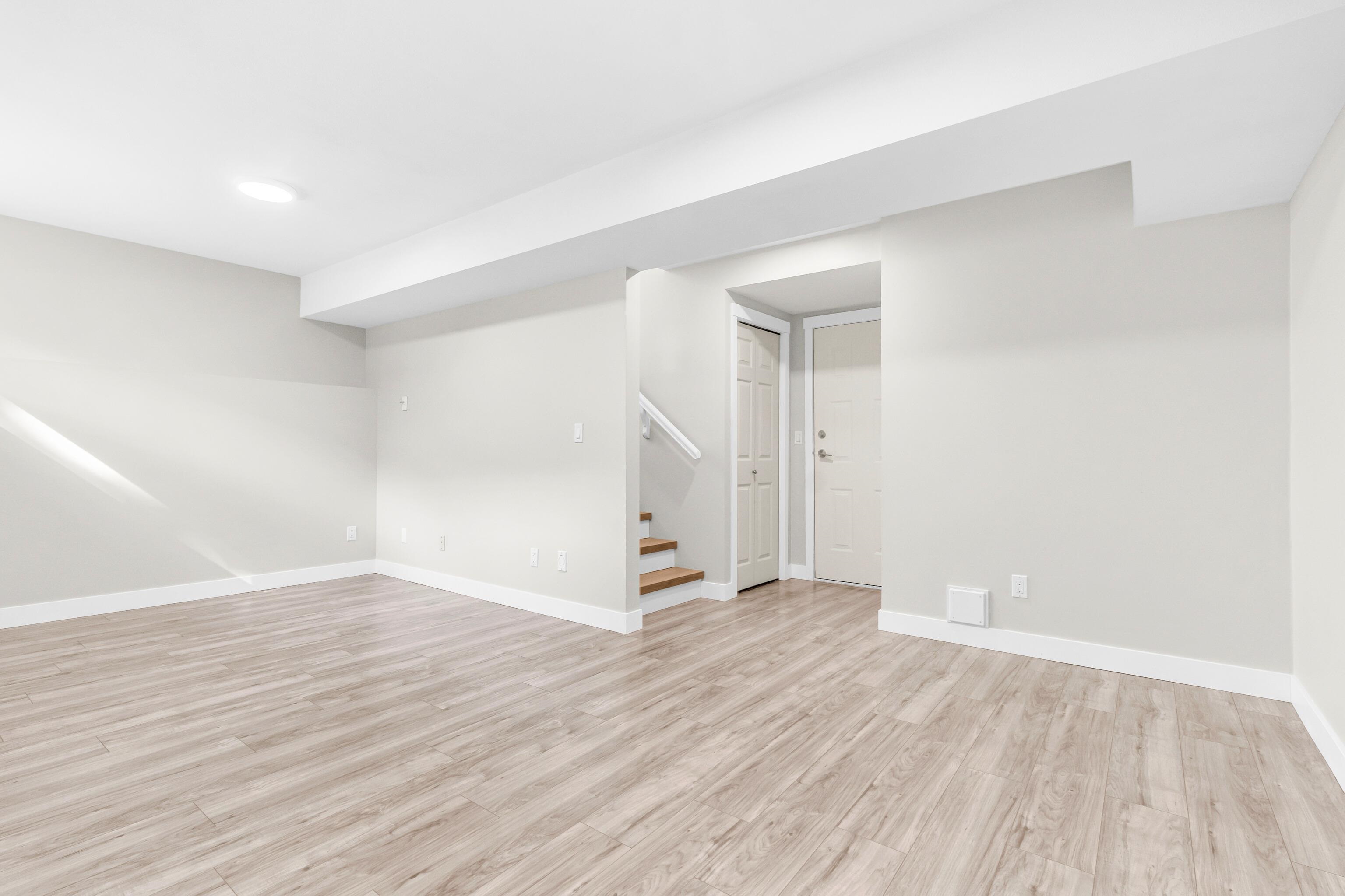 13 8383 159 STREET Unit: 13