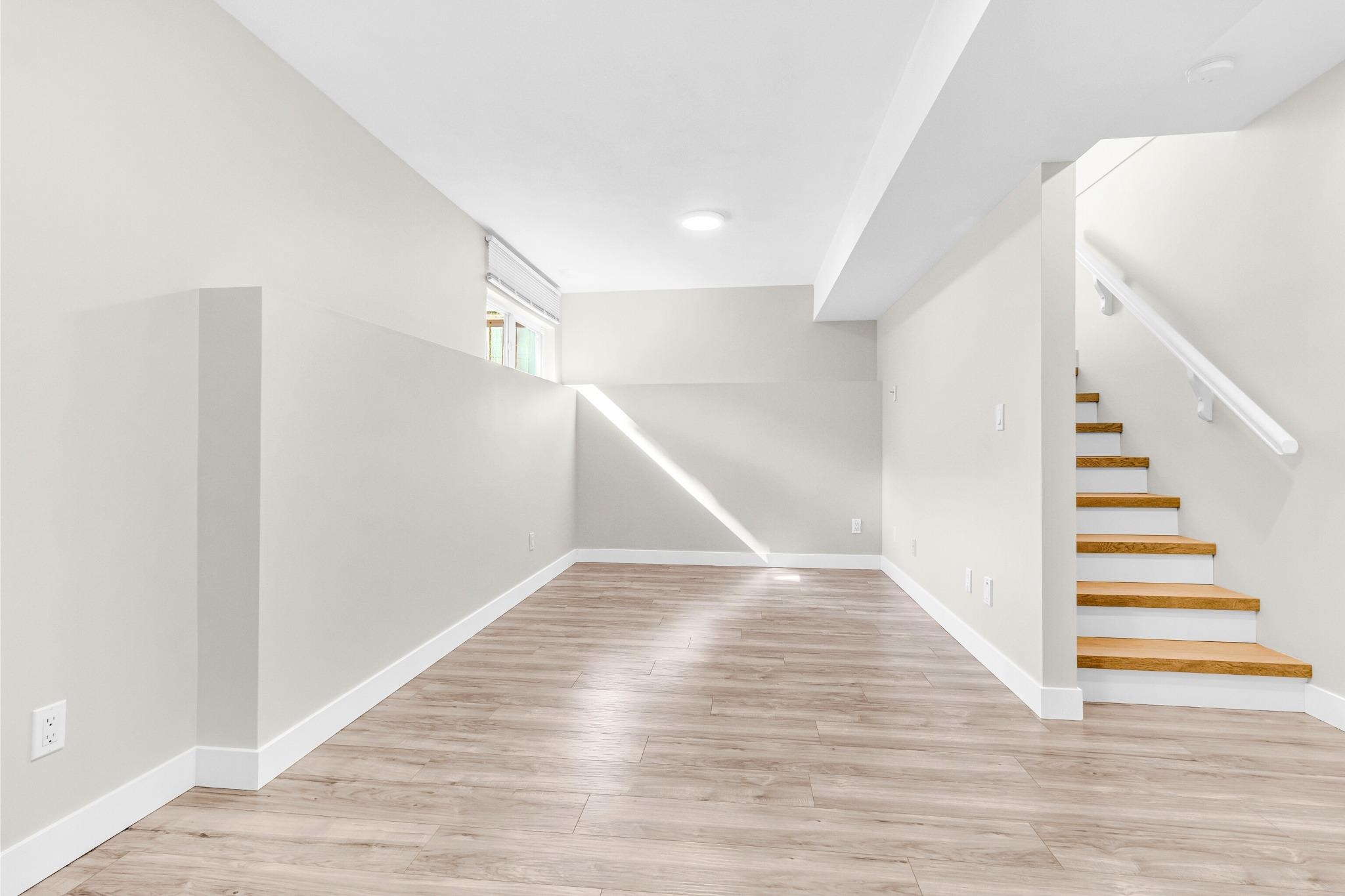 13 8383 159 STREET Unit: 13