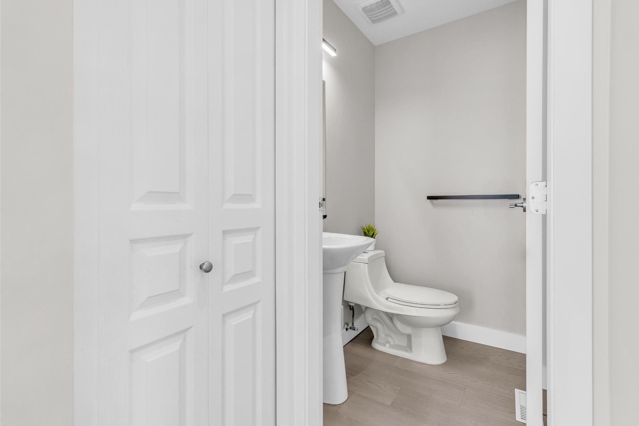 13 8383 159 STREET Unit: 13
