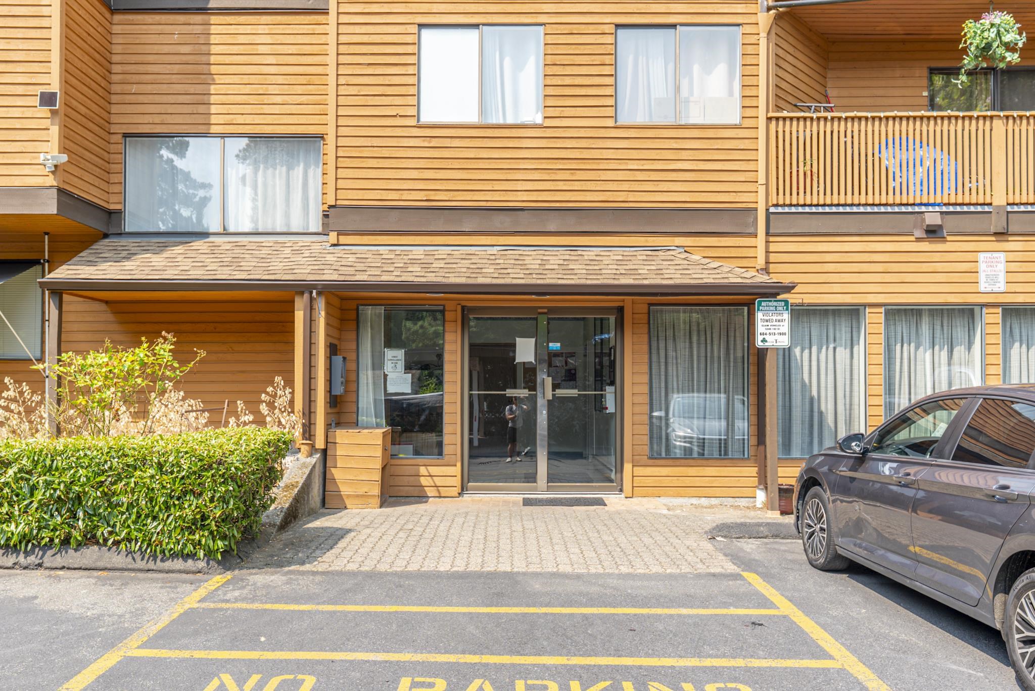 104 7155 134 STREET Unit: 104