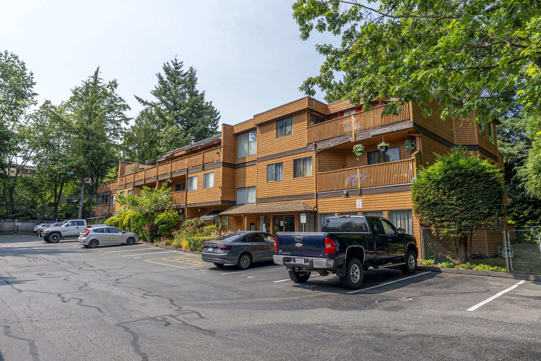 104 7155 134 STREET Unit: 104