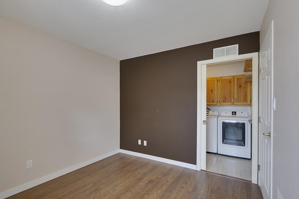 11 23580 DEWDNEY TRUNK ROAD Unit: 11