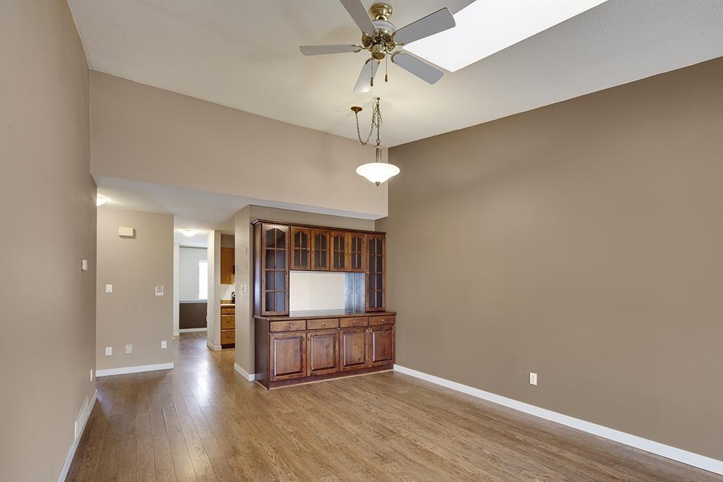 11 23580 DEWDNEY TRUNK ROAD Unit: 11