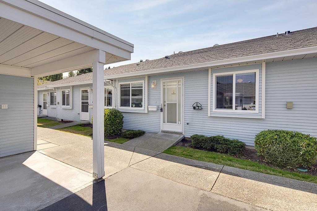 11 23580 DEWDNEY TRUNK ROAD Unit: 11