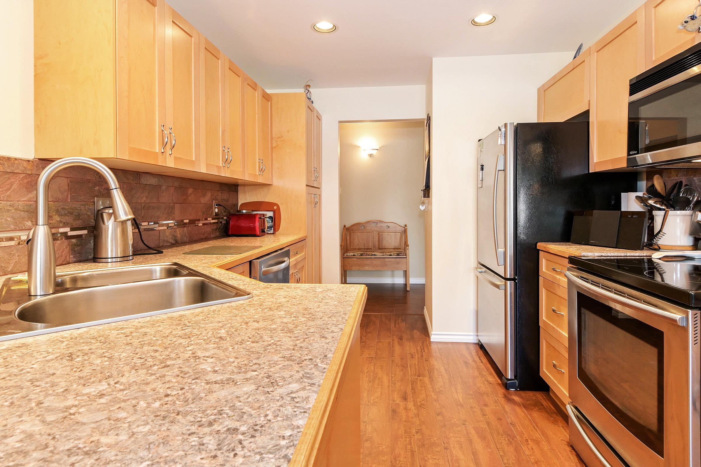7 19060 FORD ROAD Unit: 7