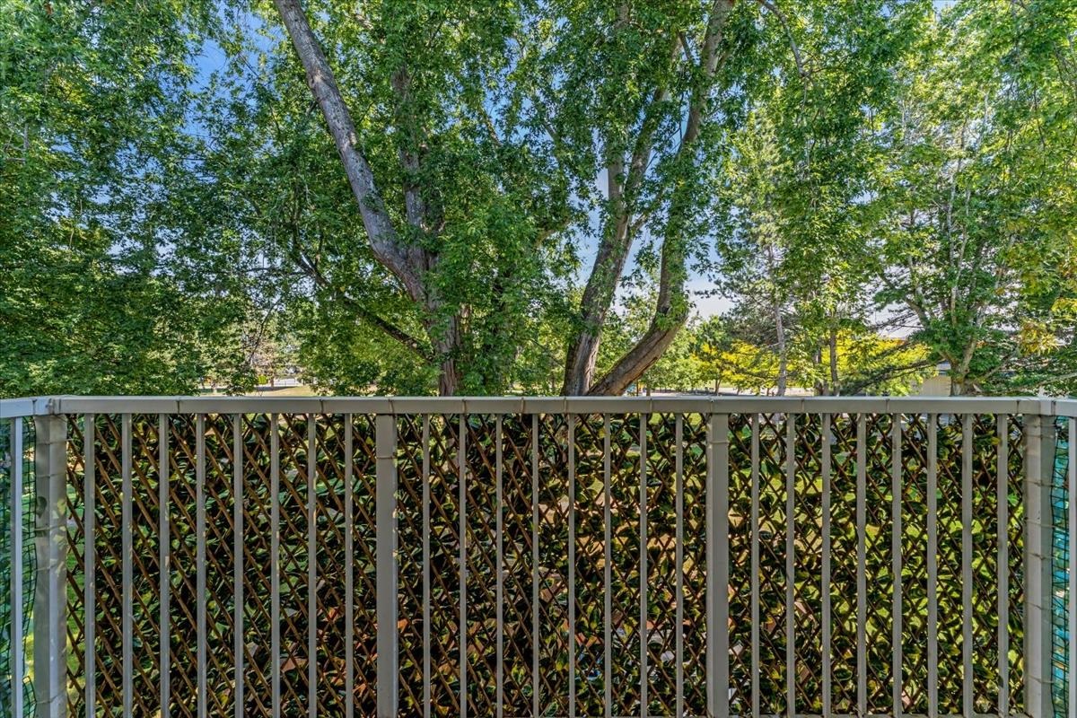 208 7220 LINDSAY ROAD Unit: 208