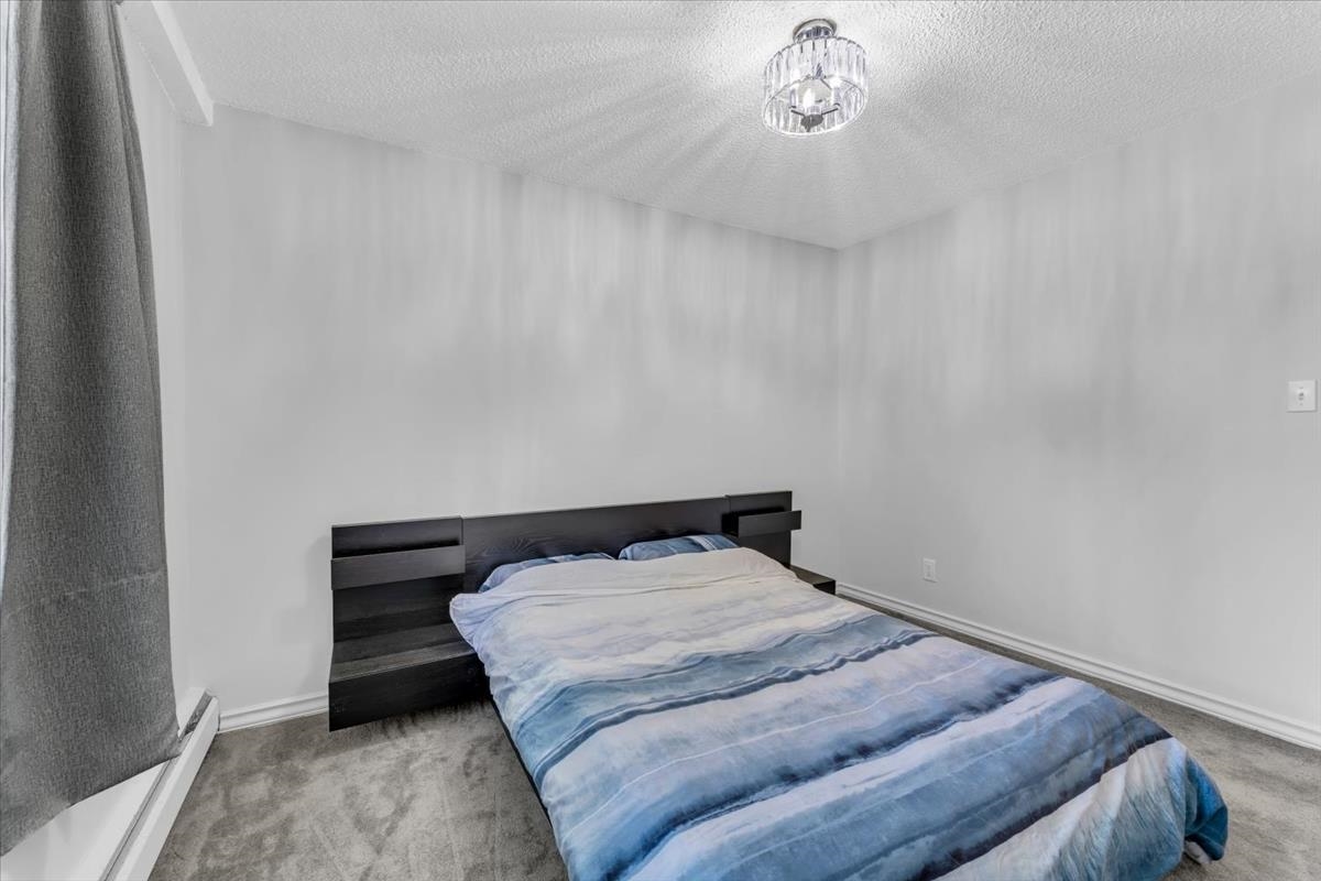 208 7220 LINDSAY ROAD Unit: 208