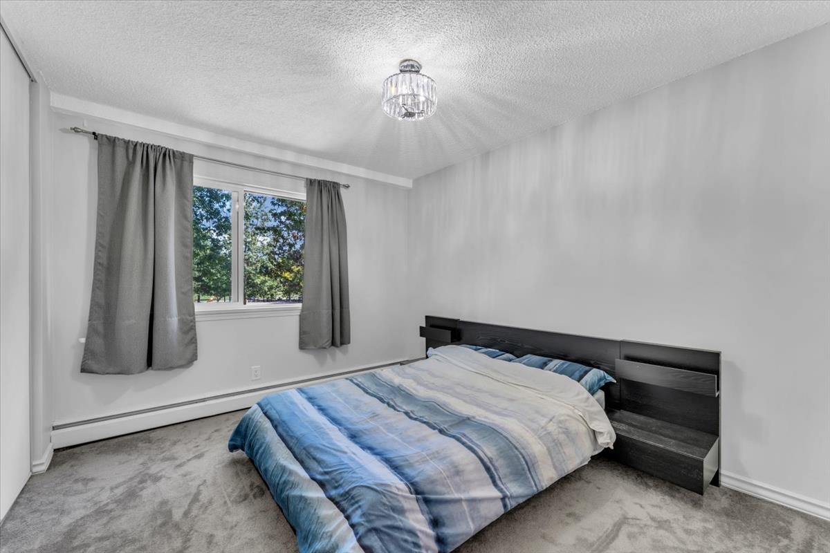 208 7220 LINDSAY ROAD Unit: 208