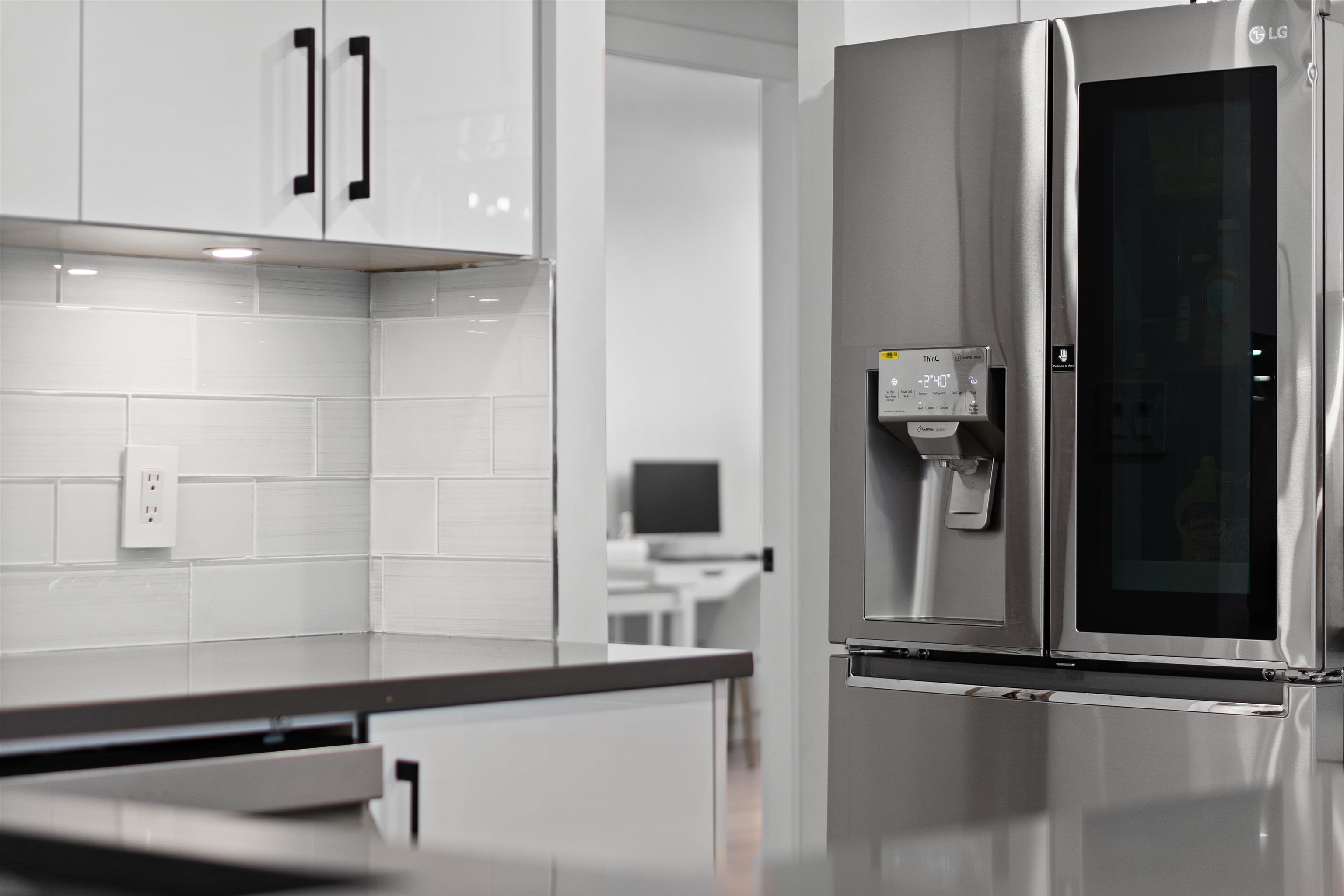 301 789 JERVIS STREET STREET Unit: 301