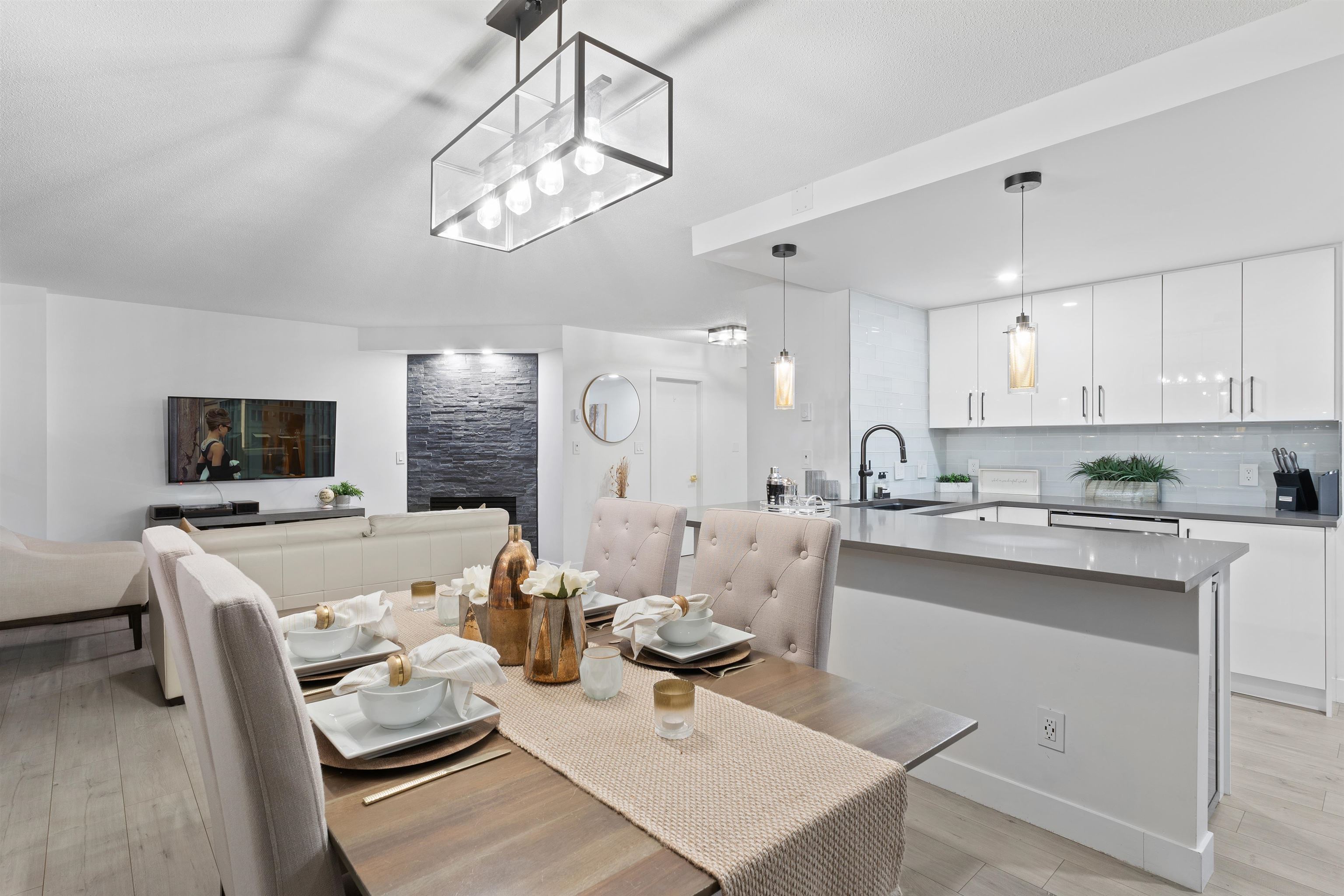 301 789 JERVIS STREET STREET Unit: 301