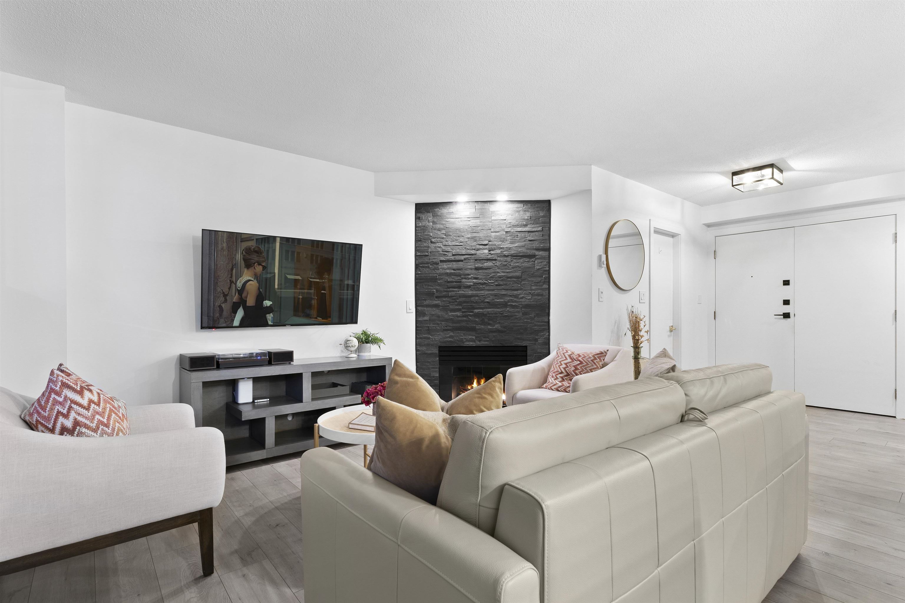 301 789 JERVIS STREET STREET Unit: 301