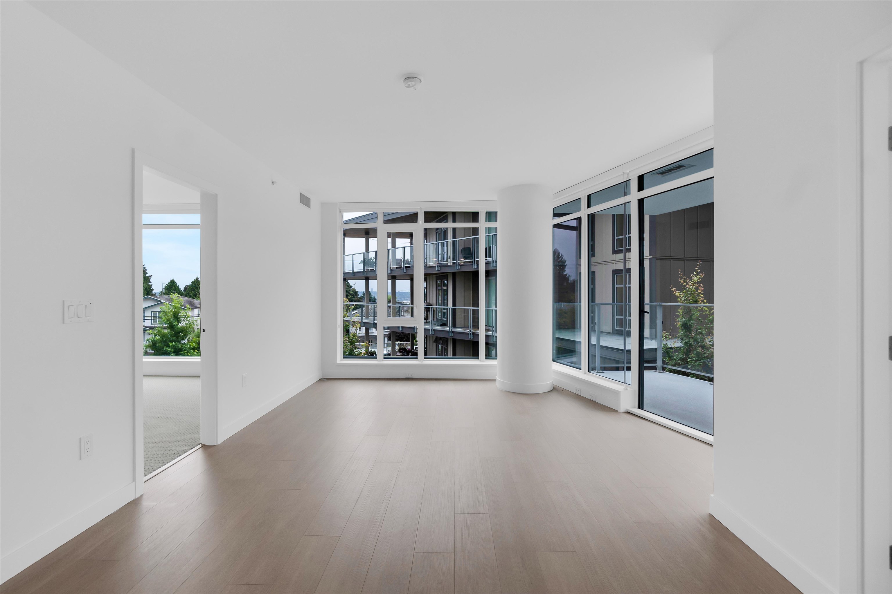 202 7769 PARK CRESCENT Unit: 202