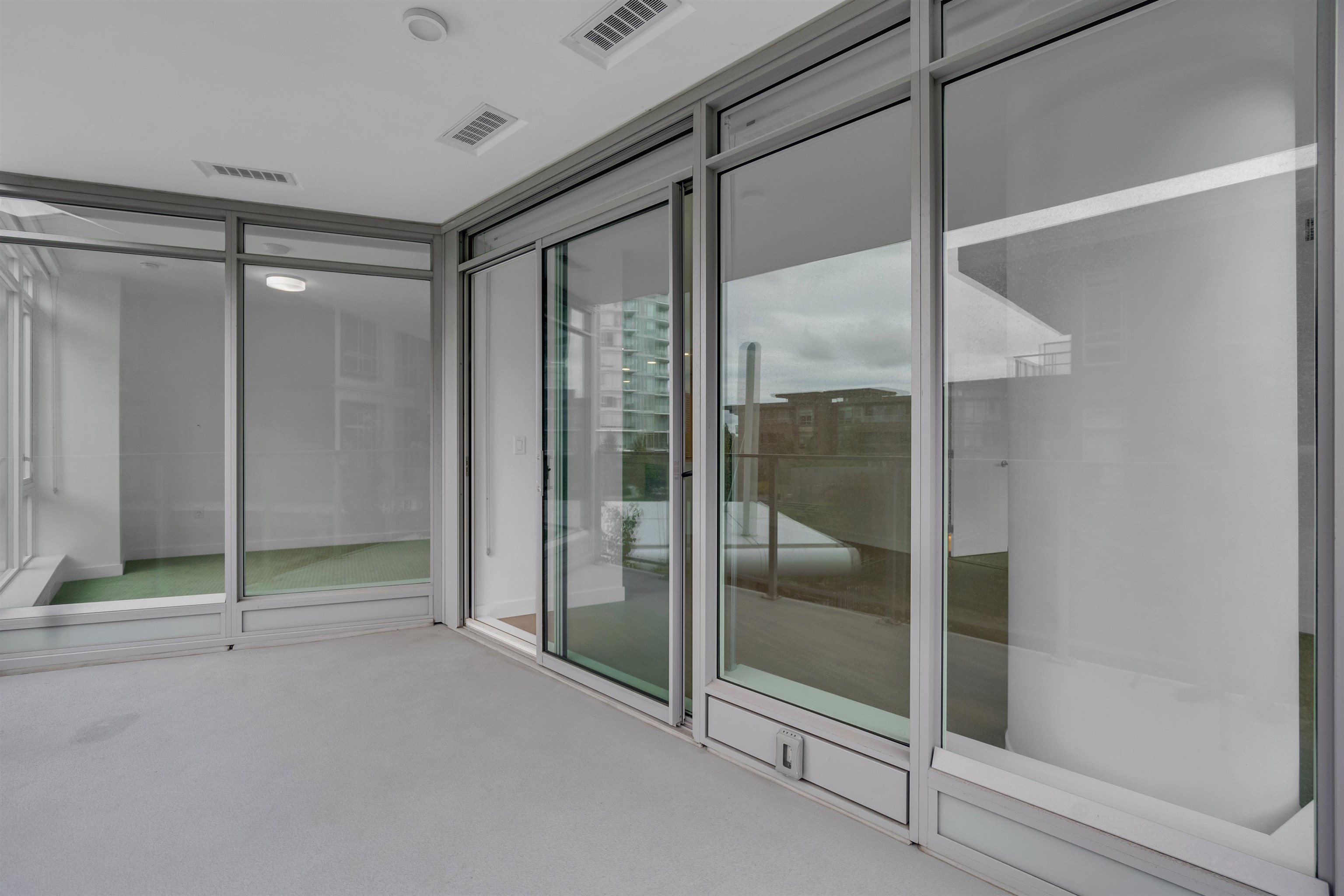 202 7769 PARK CRESCENT Unit: 202