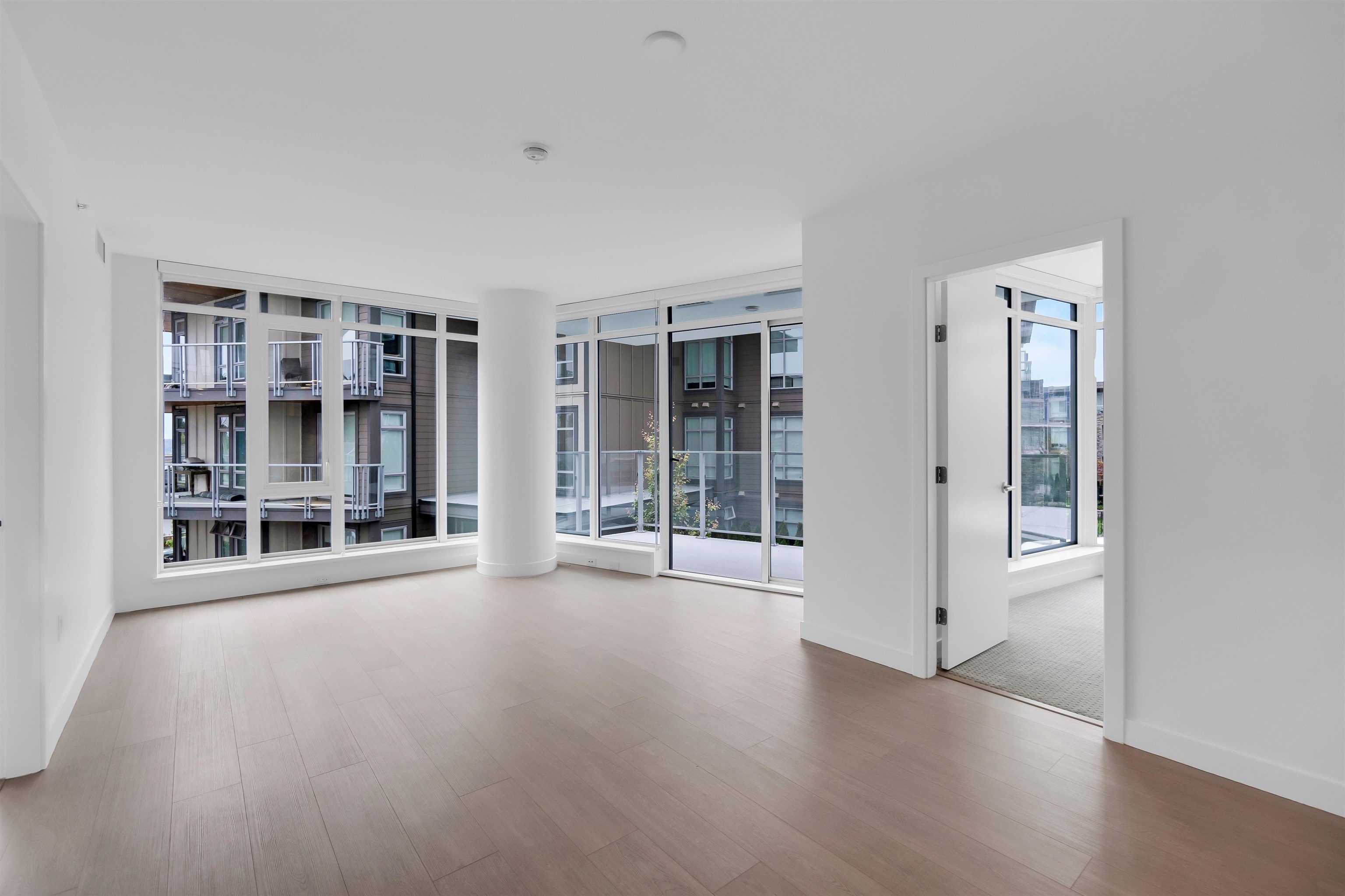 202 7769 PARK CRESCENT Unit: 202