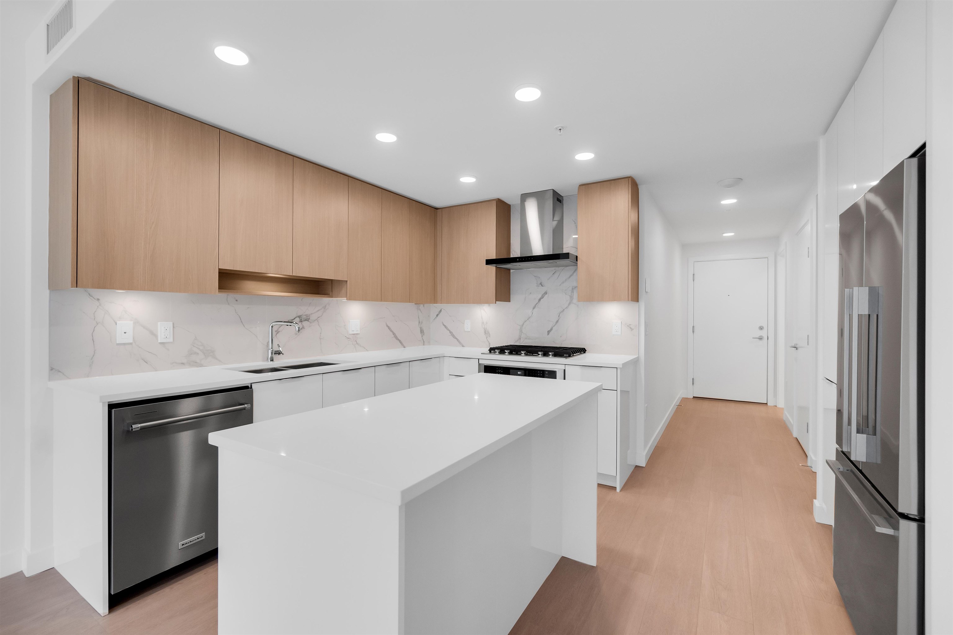 202 7769 PARK CRESCENT Unit: 202