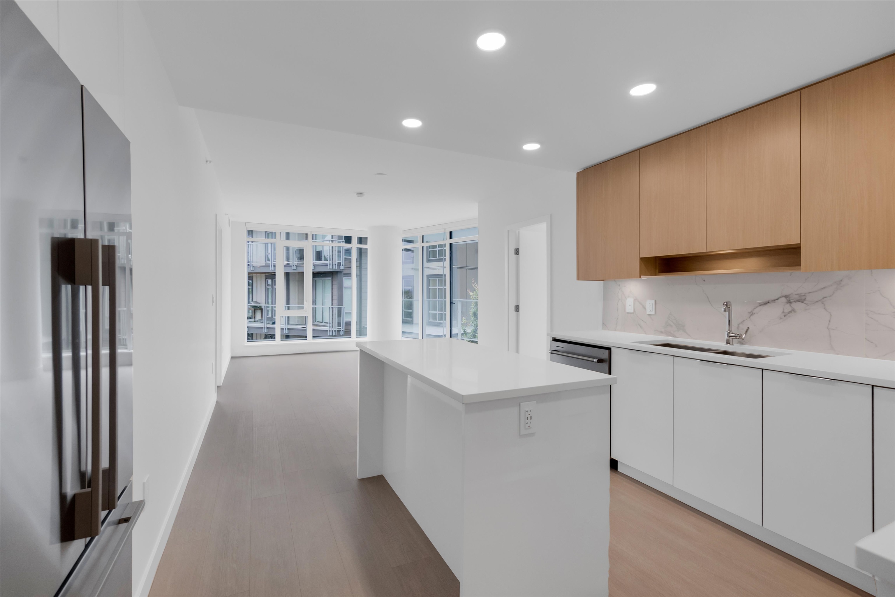 202 7769 PARK CRESCENT Unit: 202