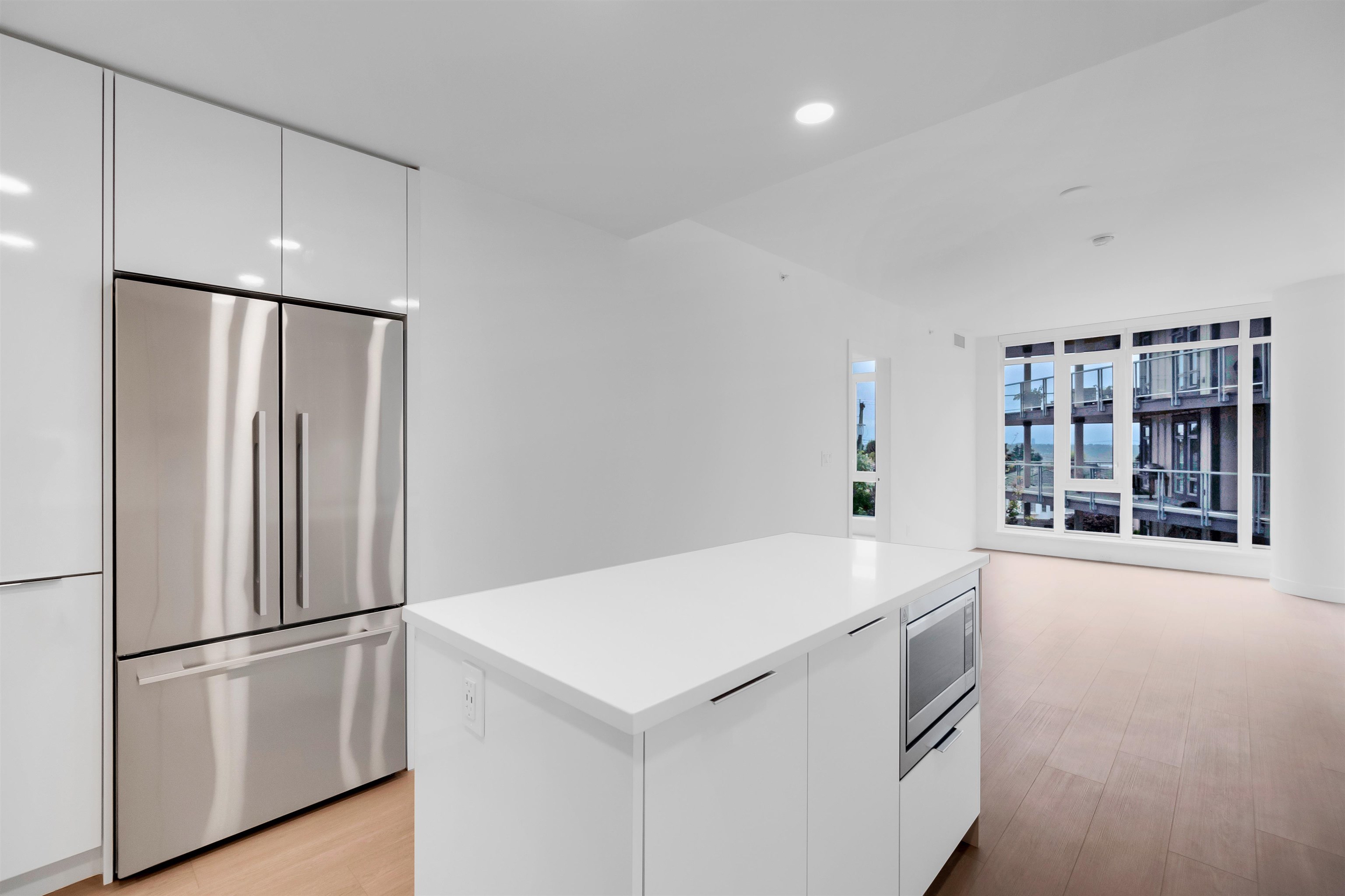 202 7769 PARK CRESCENT Unit: 202