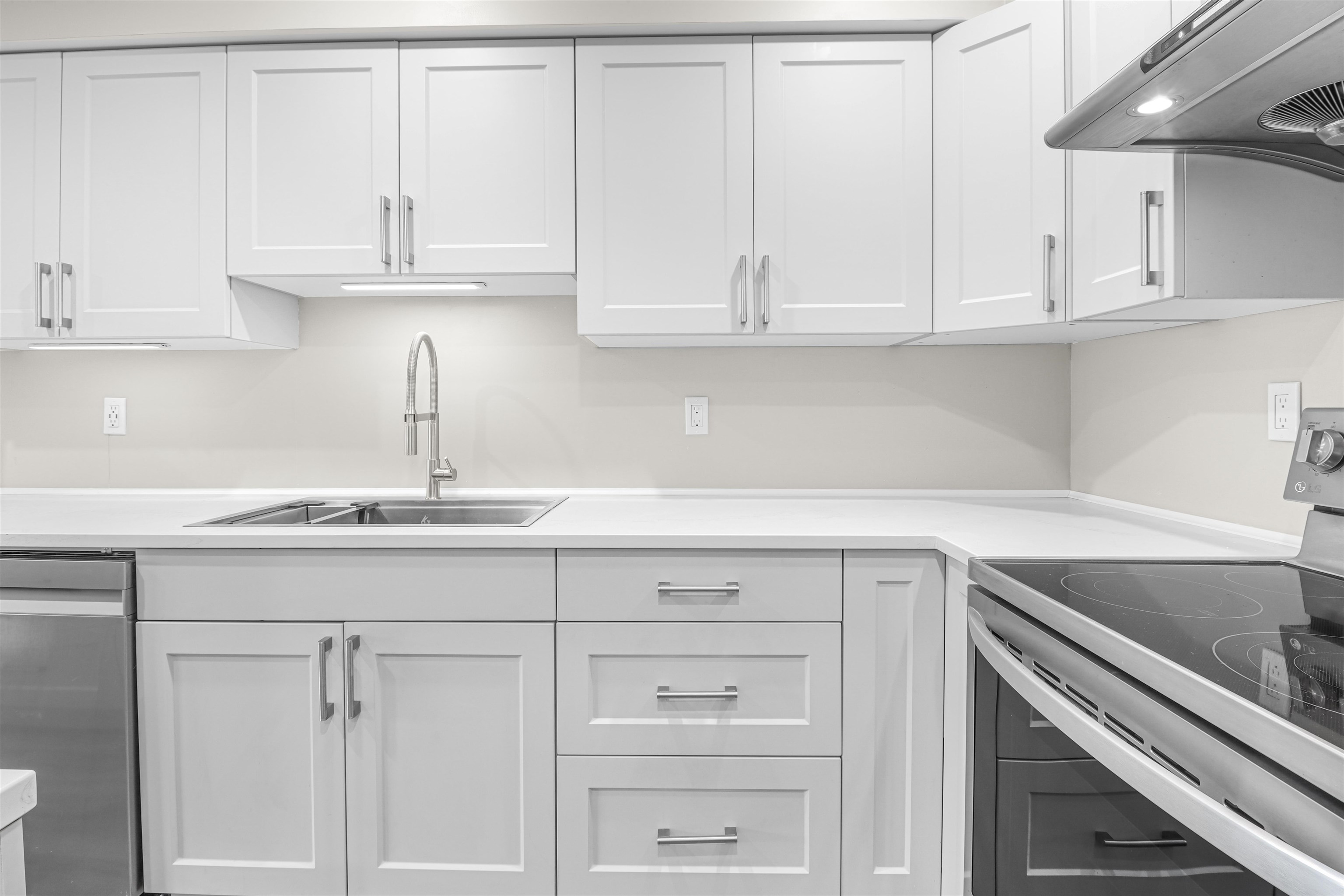 116 9635 121 STREET Unit: 116