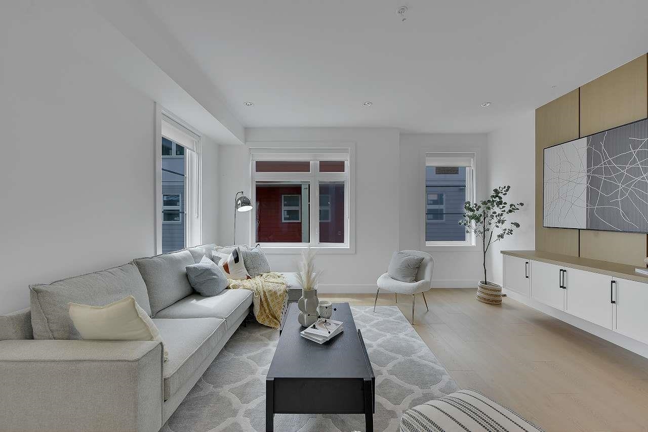 16 7540 BRISKHAM STREET Unit: 16