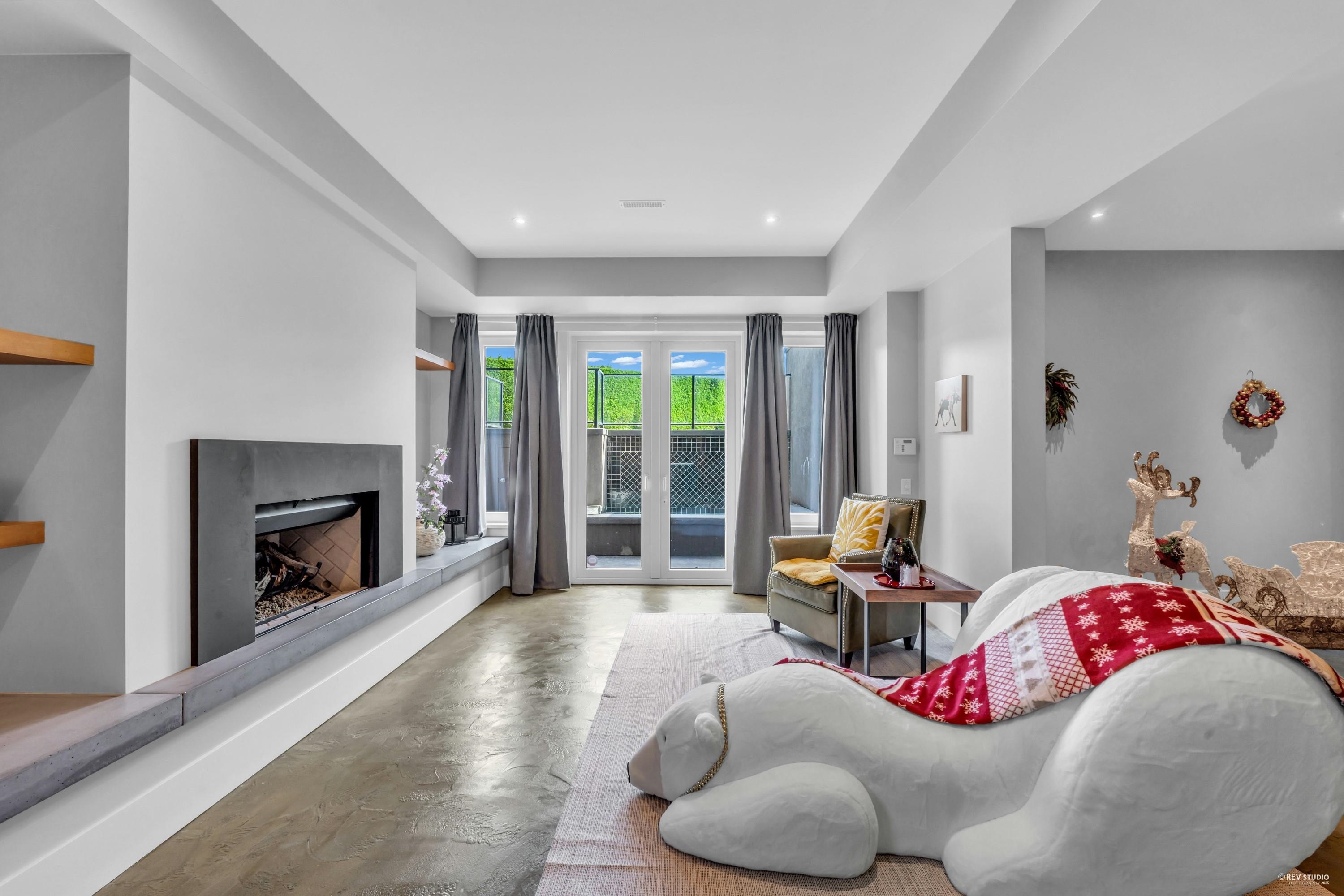 15919 DEVONSHIRE DRIVE