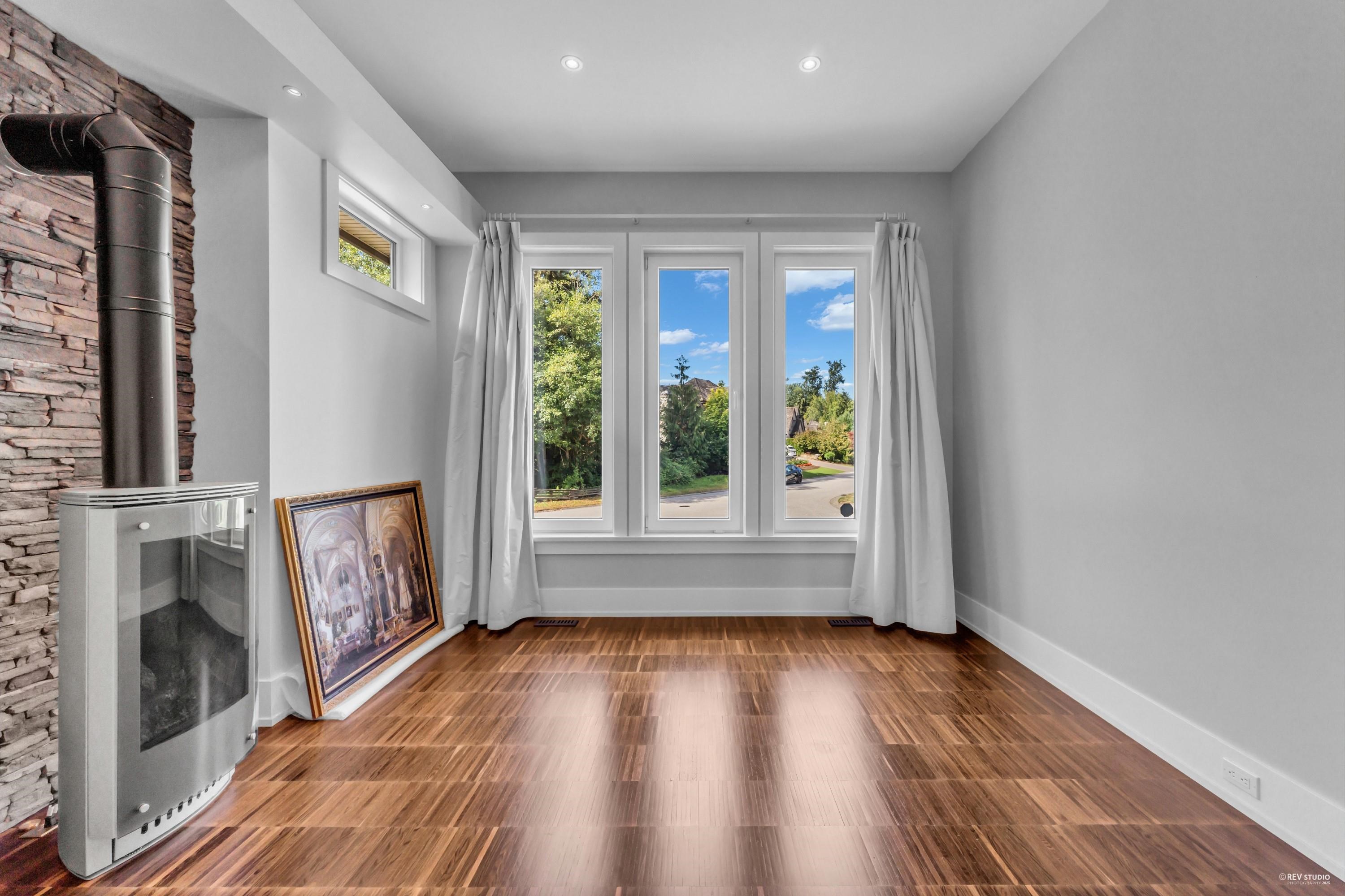 15919 DEVONSHIRE DRIVE