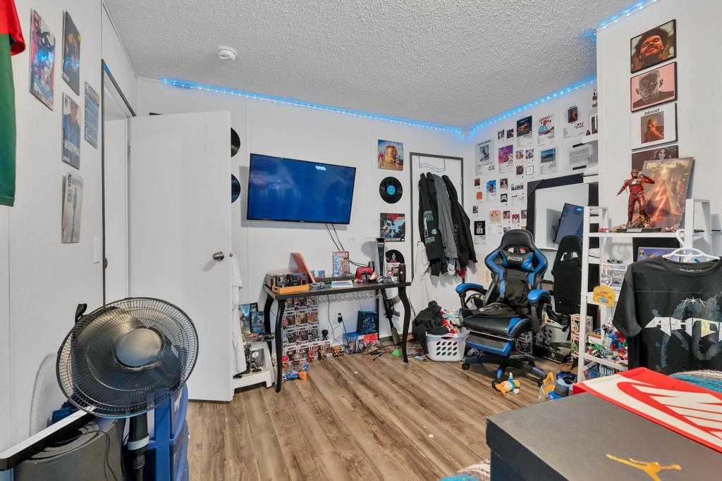 40 52324 YALE ROAD Unit: 40