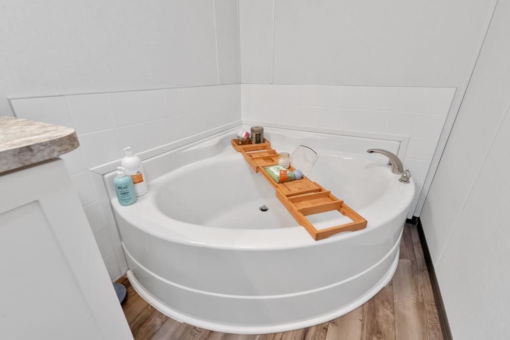 40 52324 YALE ROAD Unit: 40