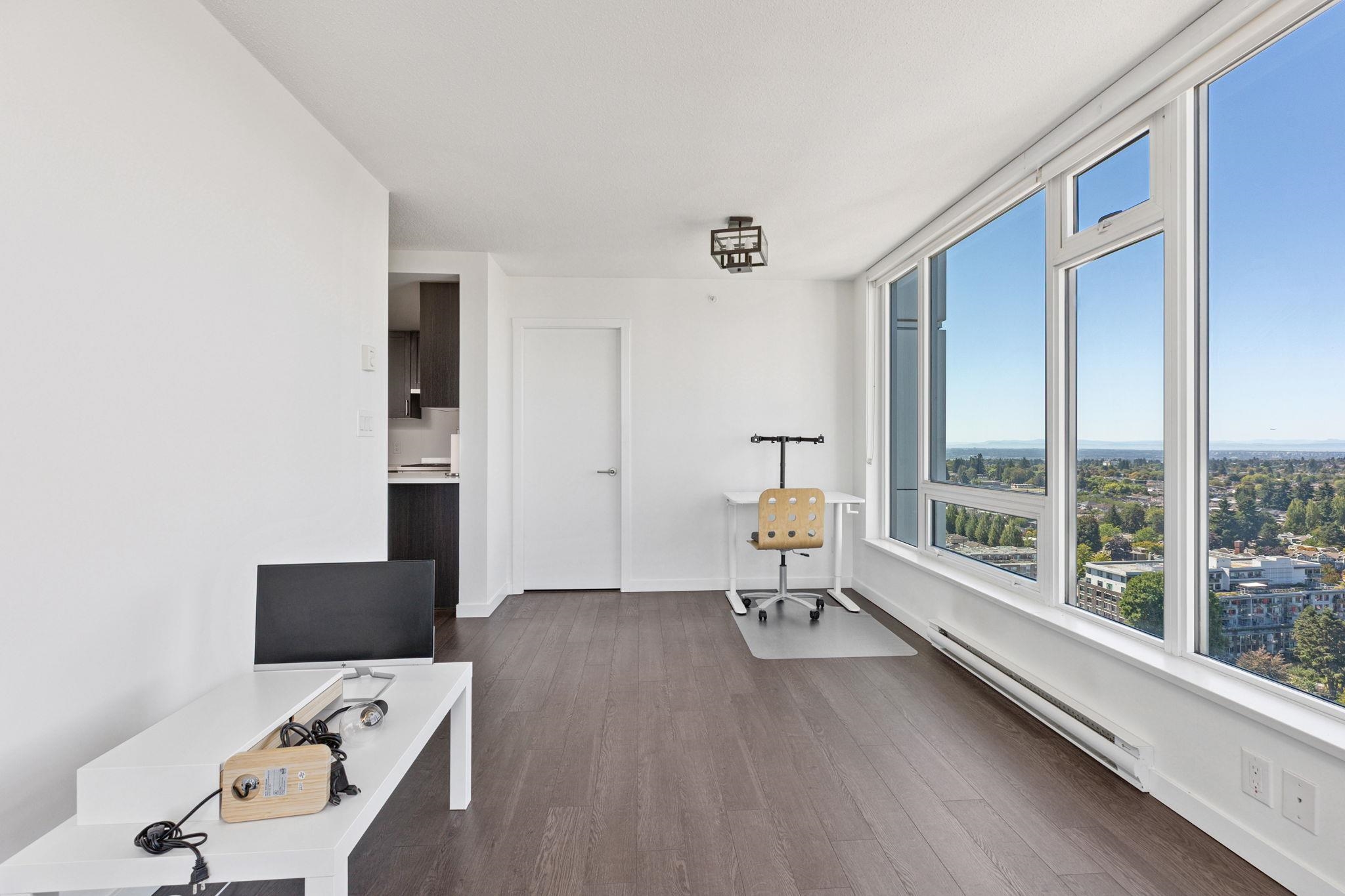 2902 5515 BOUNDARY ROAD Unit: 2902