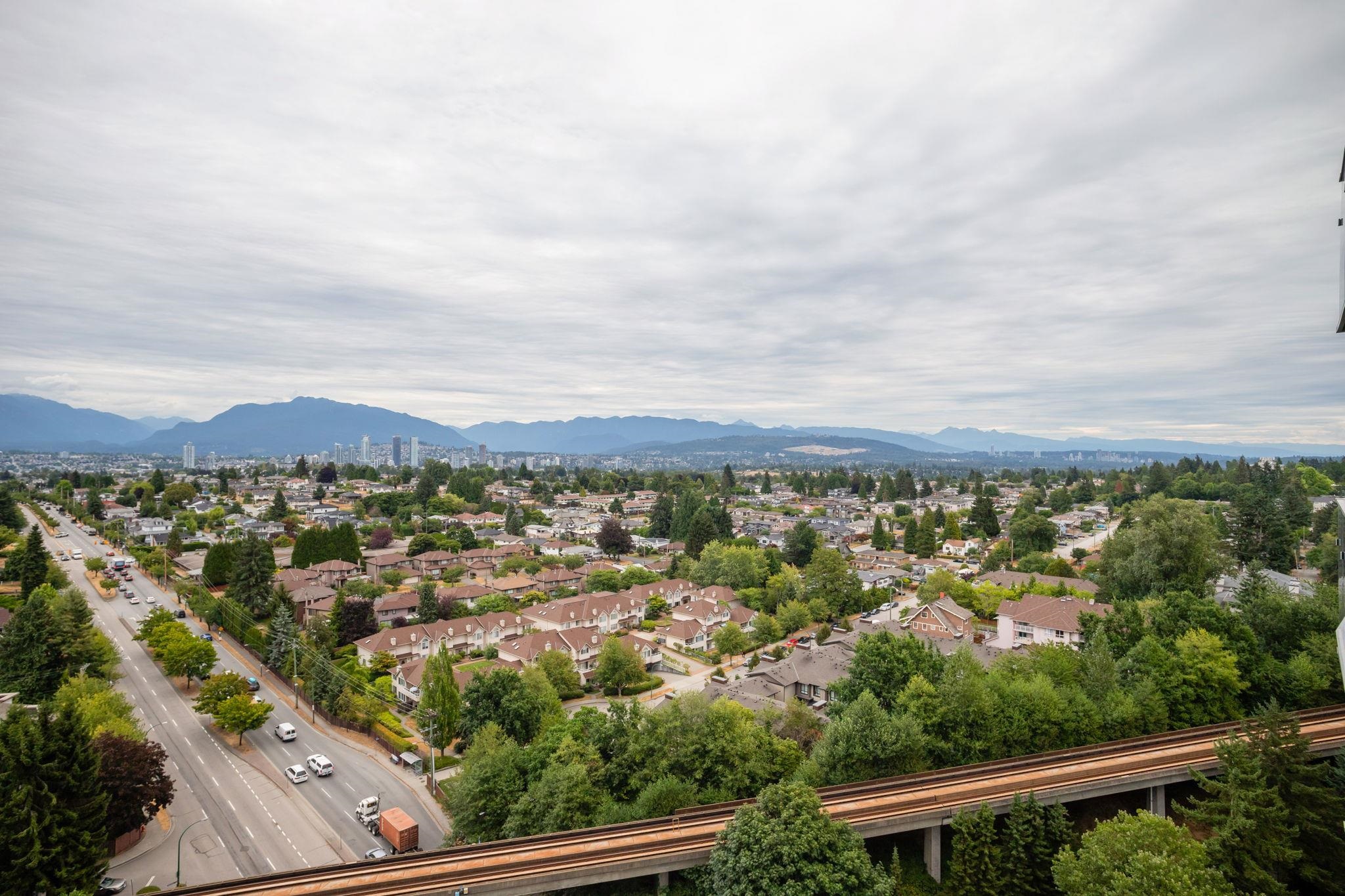 2902 5515 BOUNDARY ROAD Unit: 2902