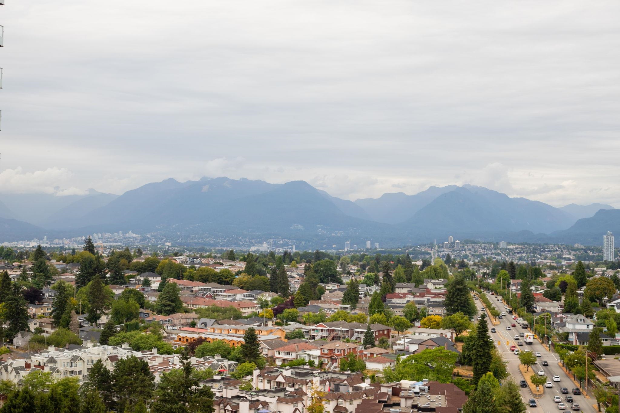 2902 5515 BOUNDARY ROAD Unit: 2902