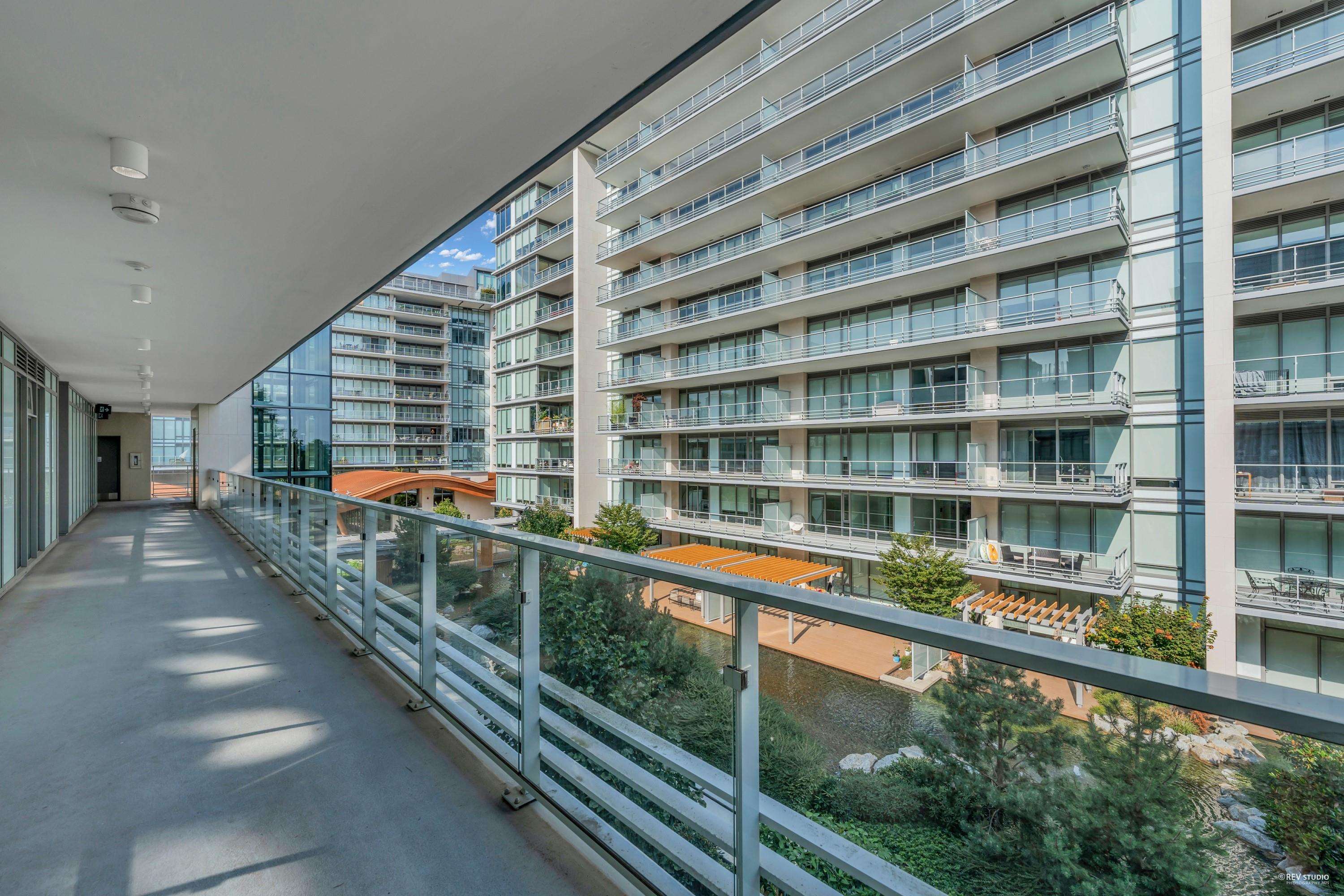 403 6699 RIVER ROAD Unit: 403