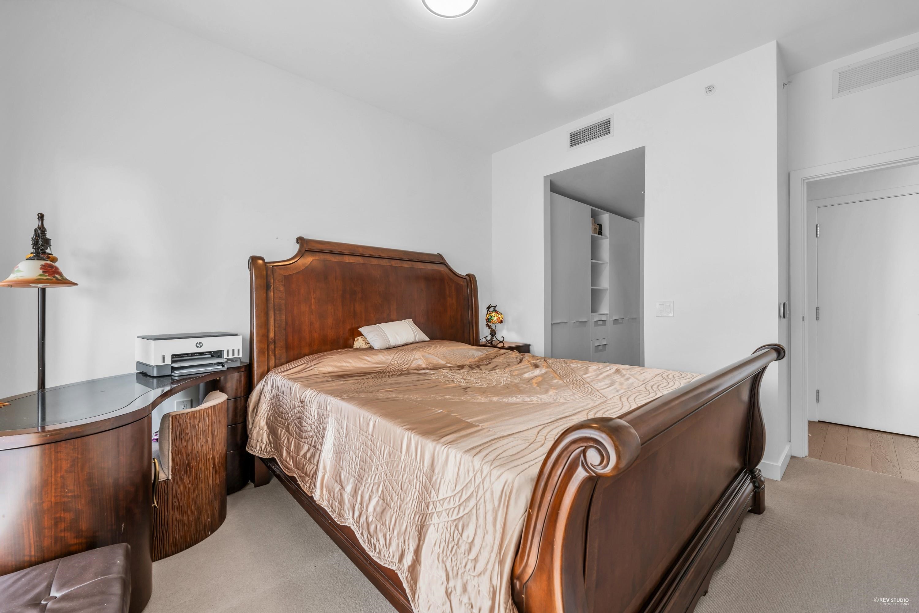 403 6699 RIVER ROAD Unit: 403