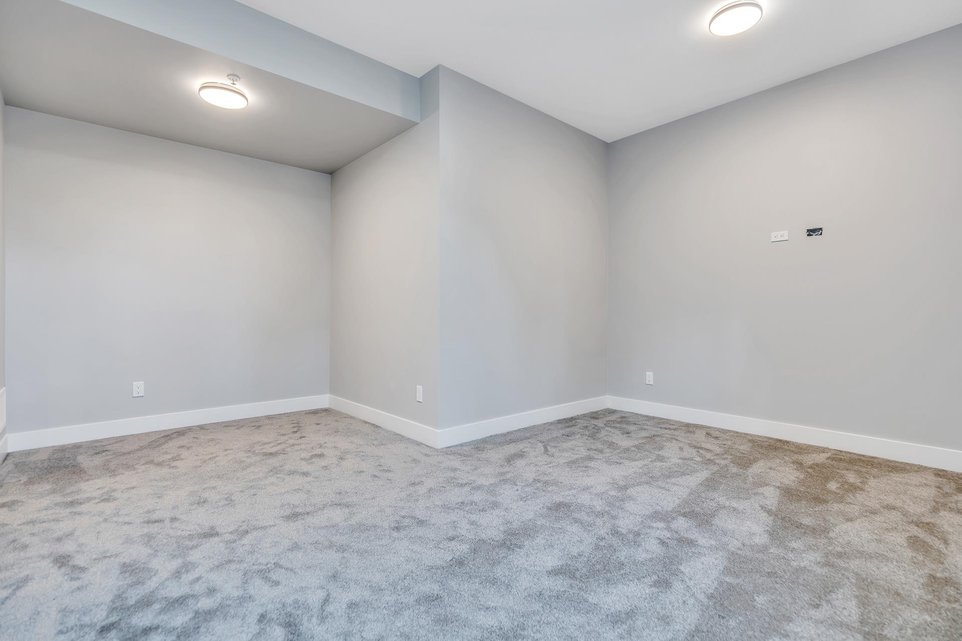 2 7138 MARBLE HILL ROAD Unit: 2