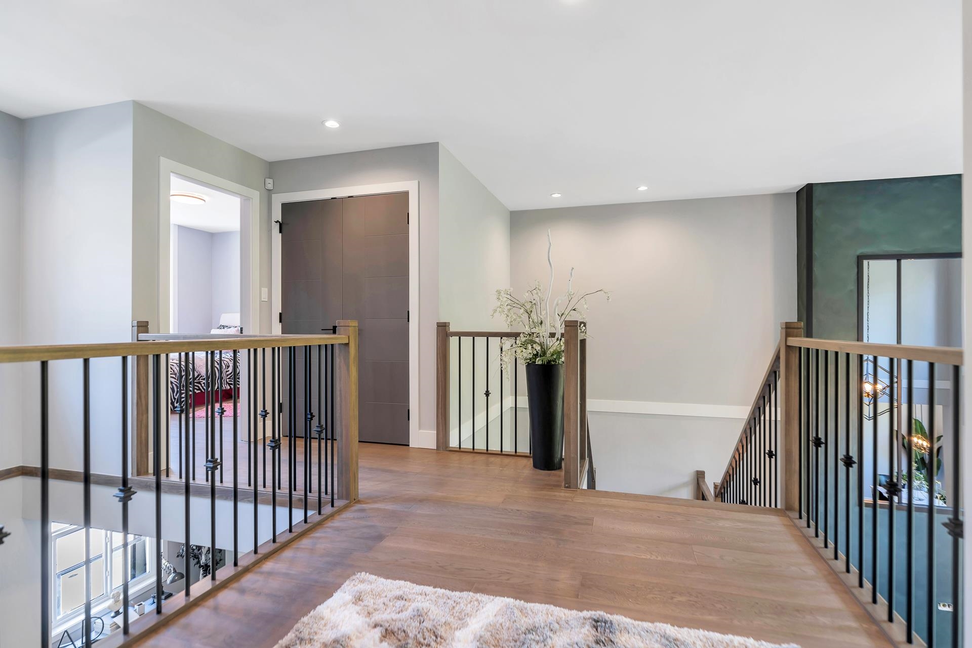 2 7138 MARBLE HILL ROAD Unit: 2