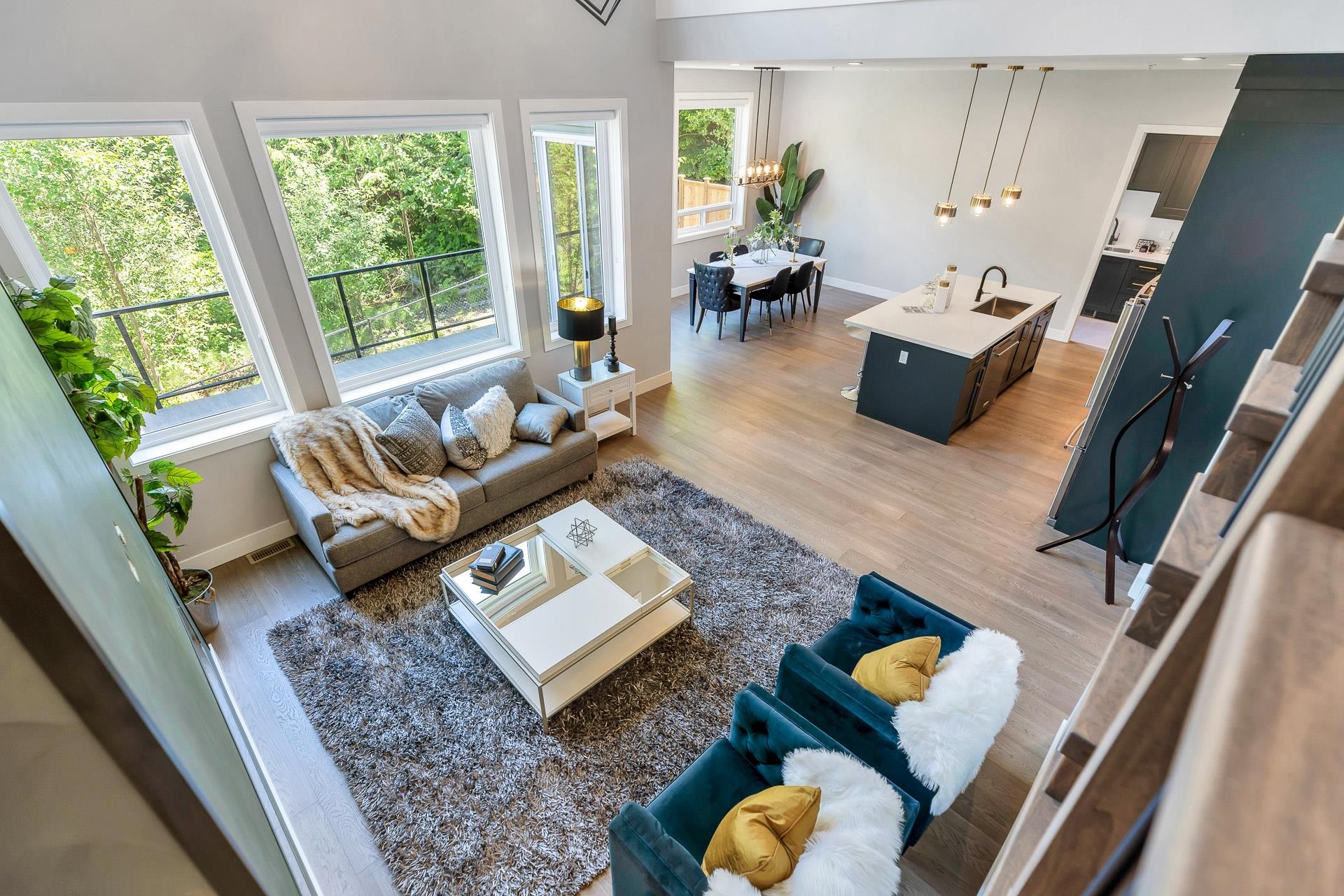 2 7138 MARBLE HILL ROAD Unit: 2