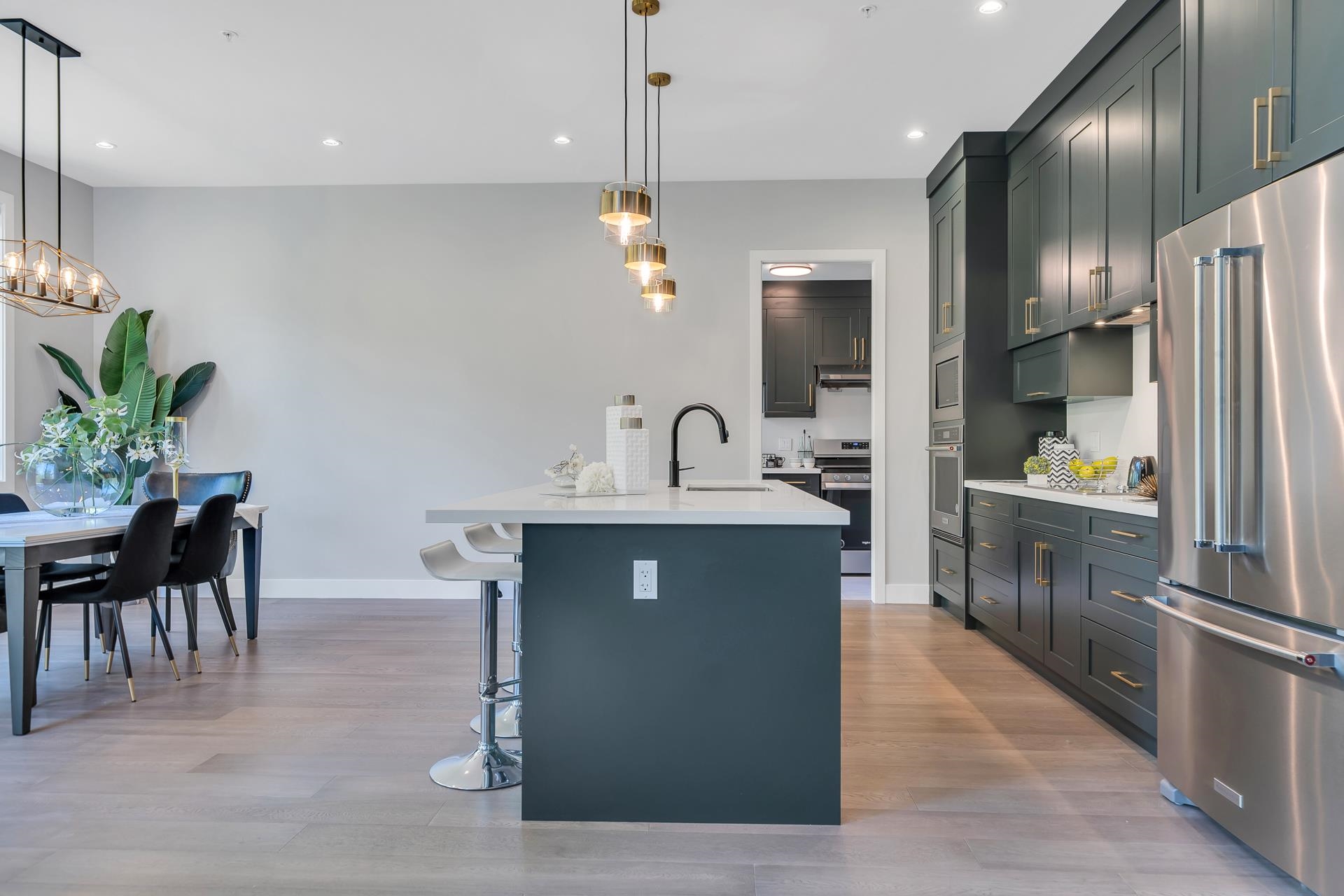 2 7138 MARBLE HILL ROAD Unit: 2