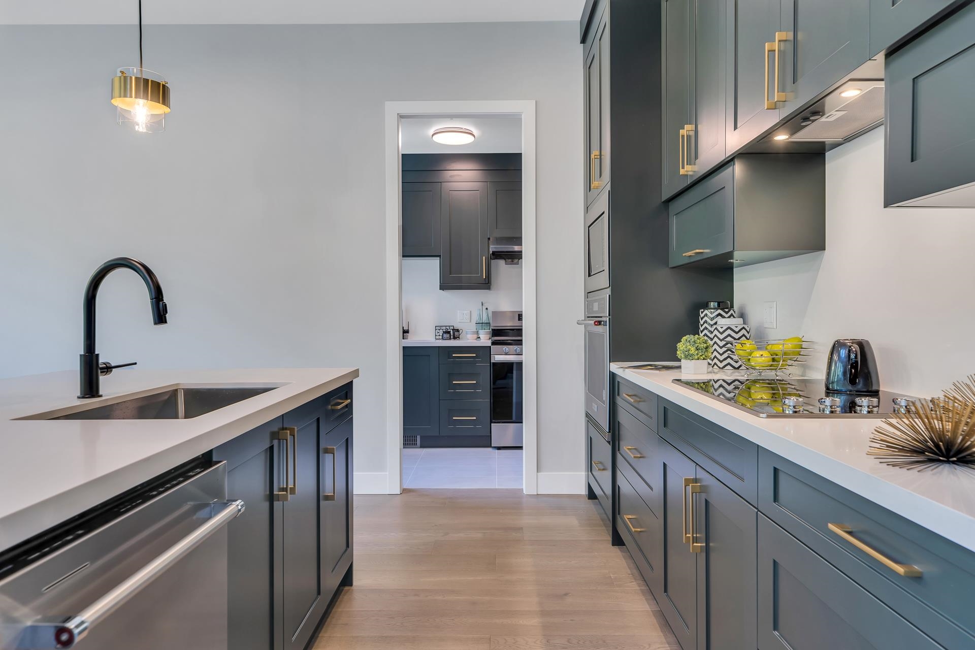 2 7138 MARBLE HILL ROAD Unit: 2