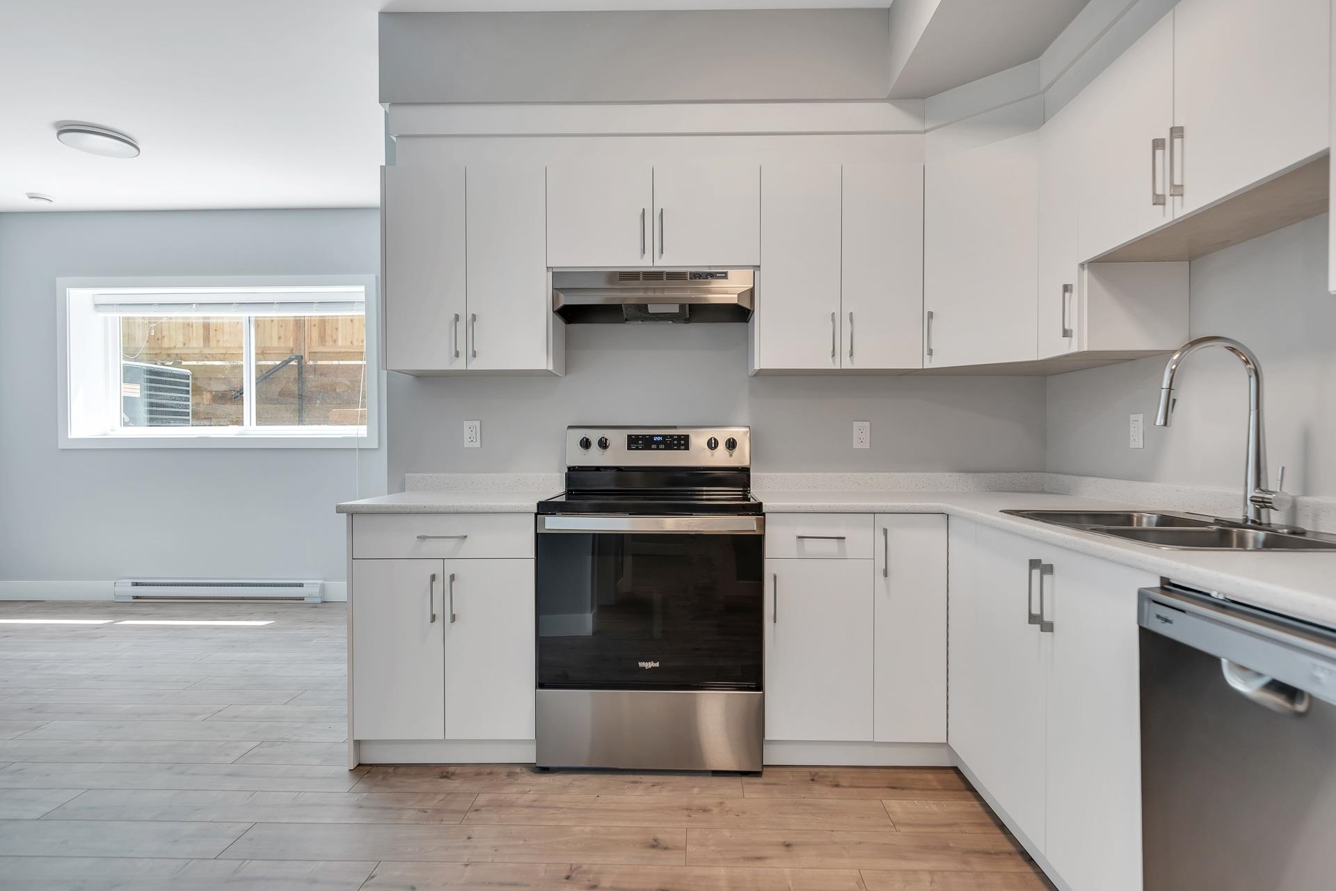 2 7138 MARBLE HILL ROAD Unit: 2