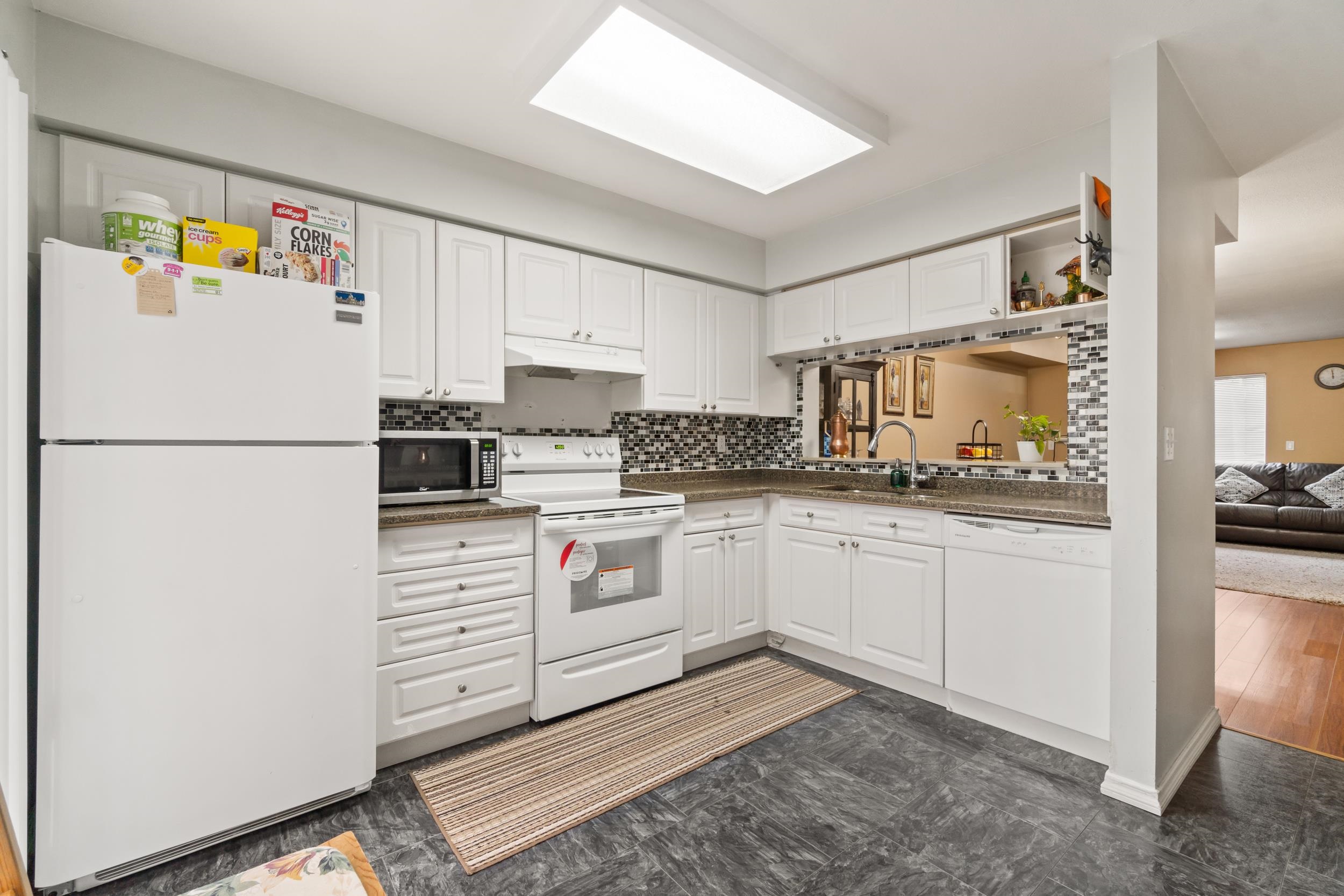 62 13706 74 AVENUE Unit: 62