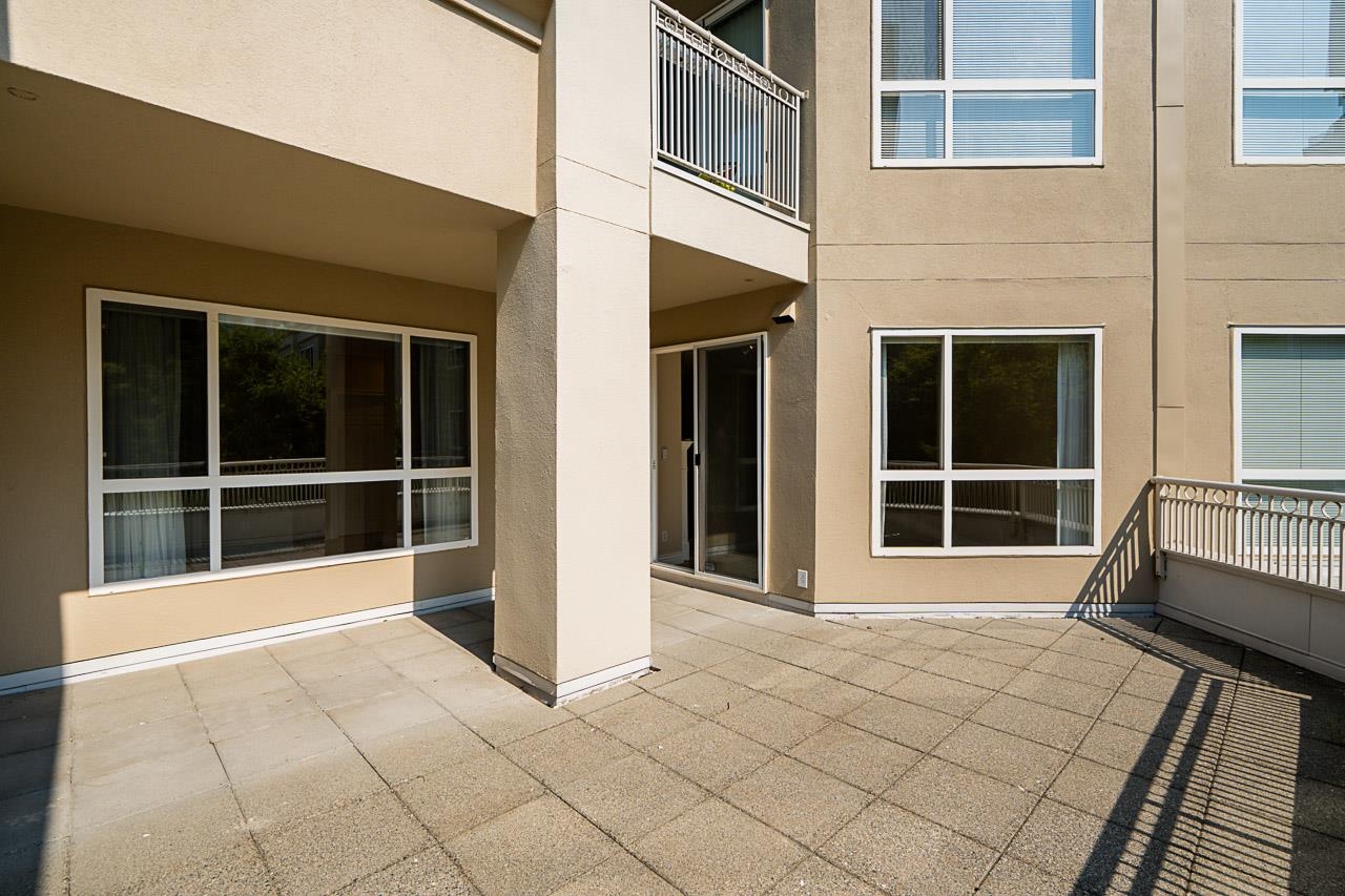 218 3098 GUILDFORD WAY Unit: 218