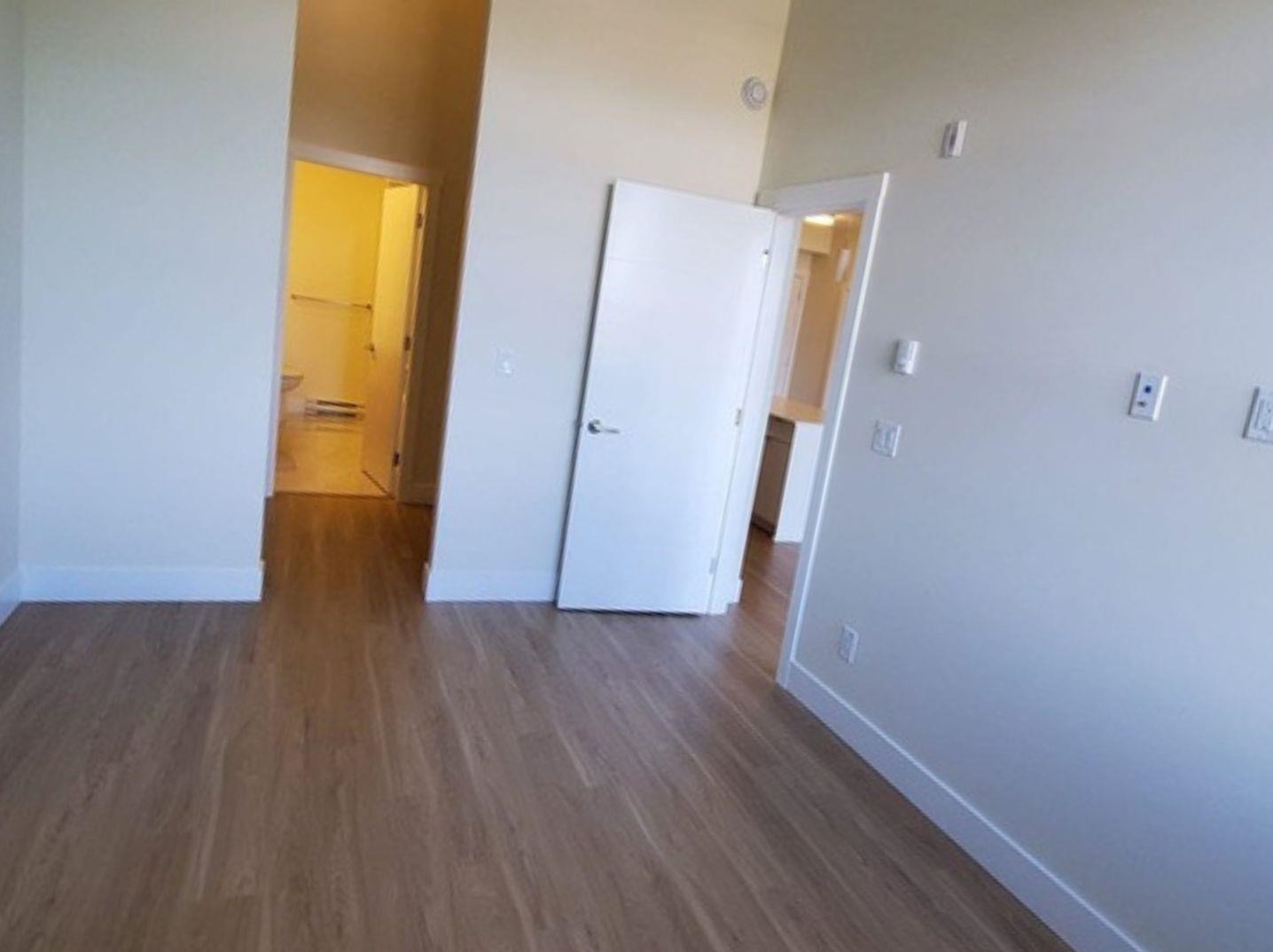 A610 6950 NICHOLSON ROAD Unit: A610