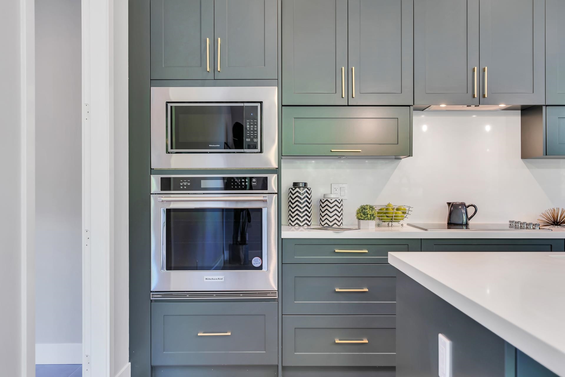 1 7138 MARBLE HILL ROAD Unit: 1