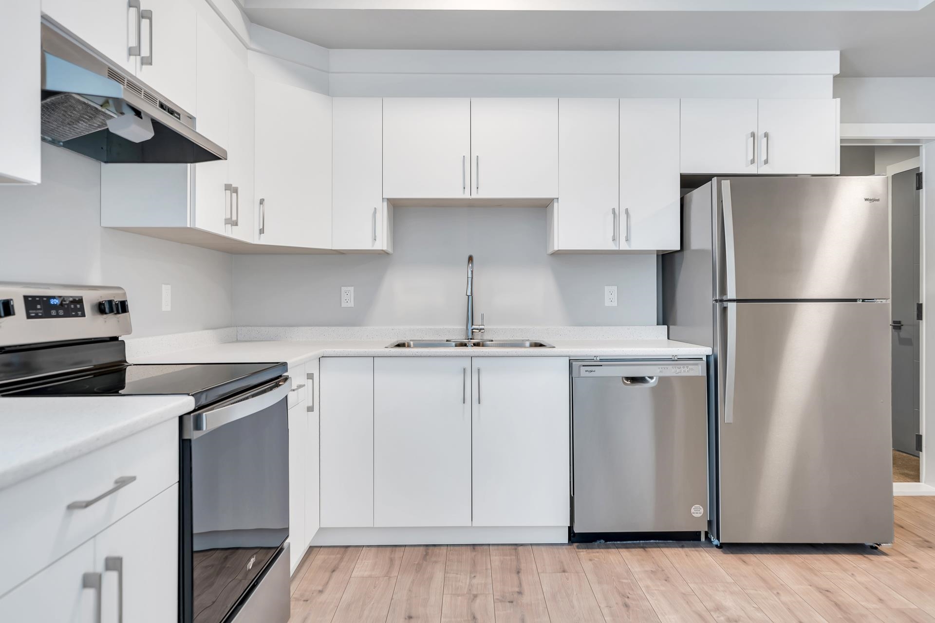 1 7138 MARBLE HILL ROAD Unit: 1