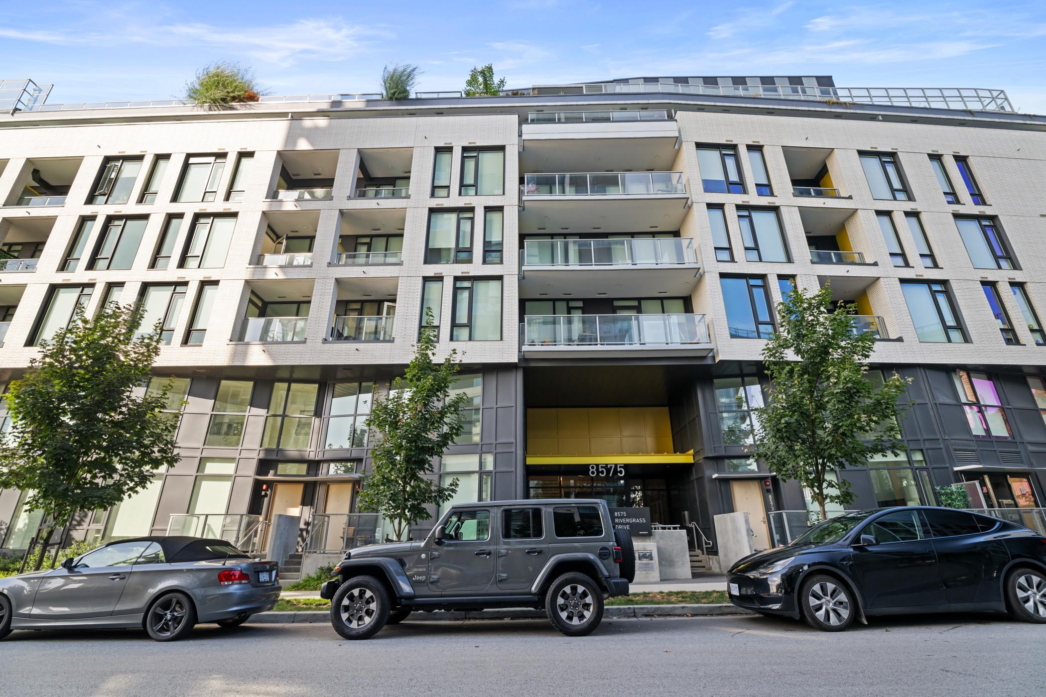 360 8575 RIVERGRASS DRIVE Unit: 360