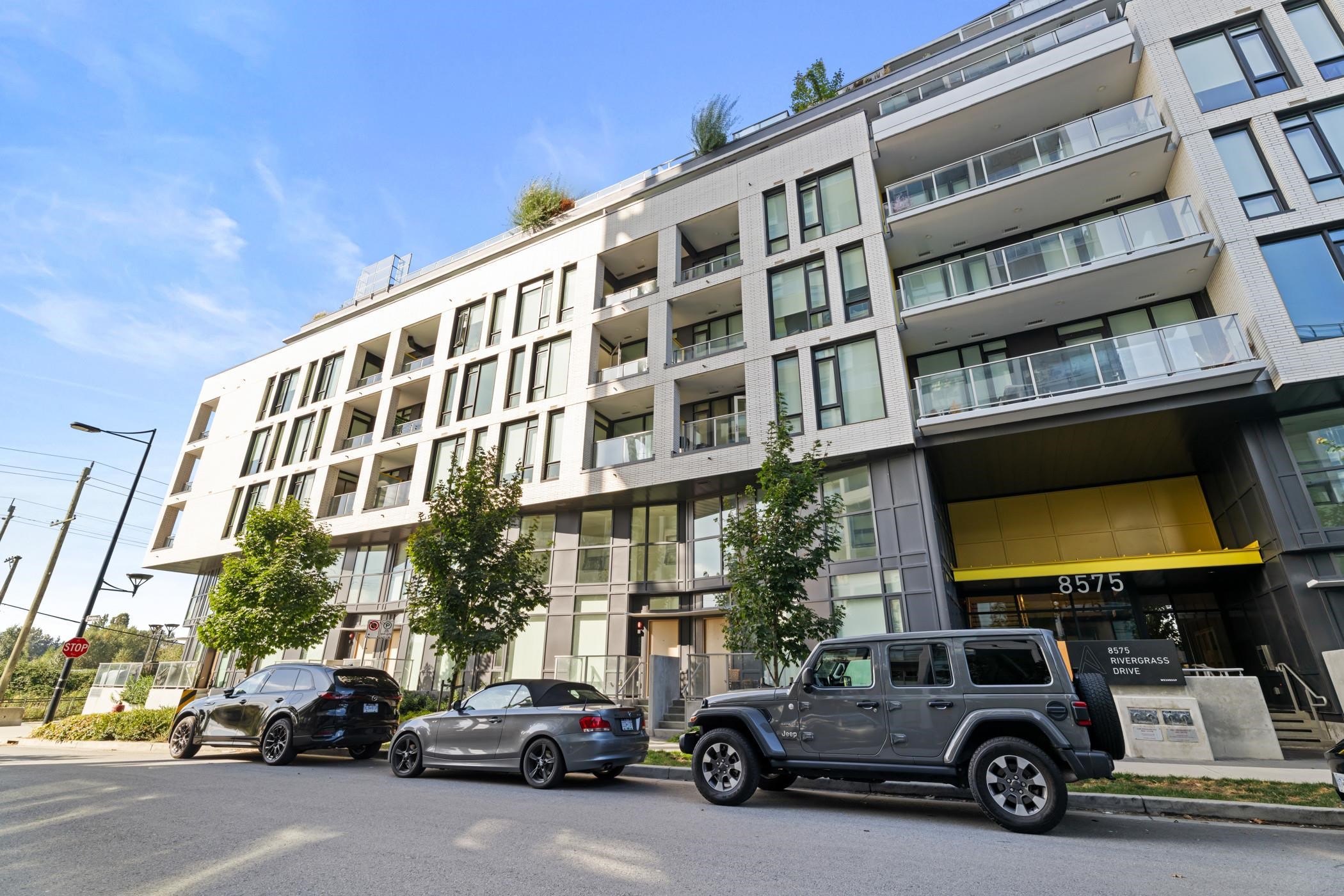 360 8575 RIVERGRASS DRIVE Unit: 360